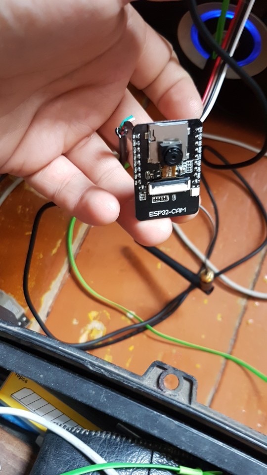 ESP32 CAM WiFi Module โมดูลบลูทูธกล้อง OV2640 2MP บอร์ดพัฒนา