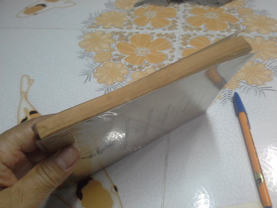 หนังสือกับข้าวสอนลูกหลาน กับ ผลไม้ ของว่าง เเละขนม ของท่านผู้หญิงกลีบ มหิธร **สินค้าหมด**