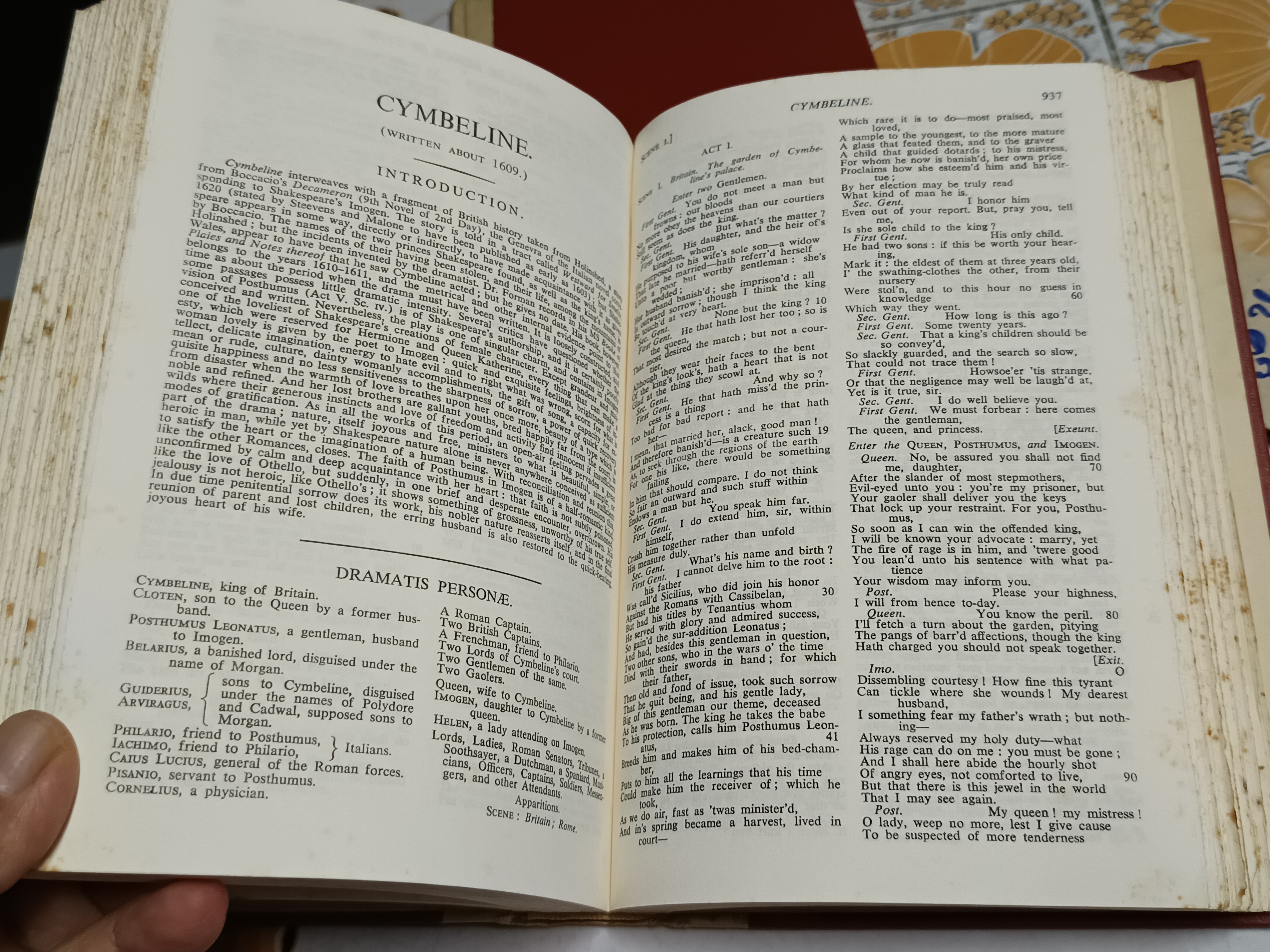 The Complete Works of William Shakespeare volume 1-2 (2 Books)