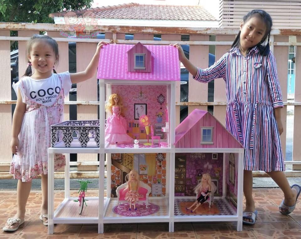 บ้านตุ๊กตาหลังใหญ่