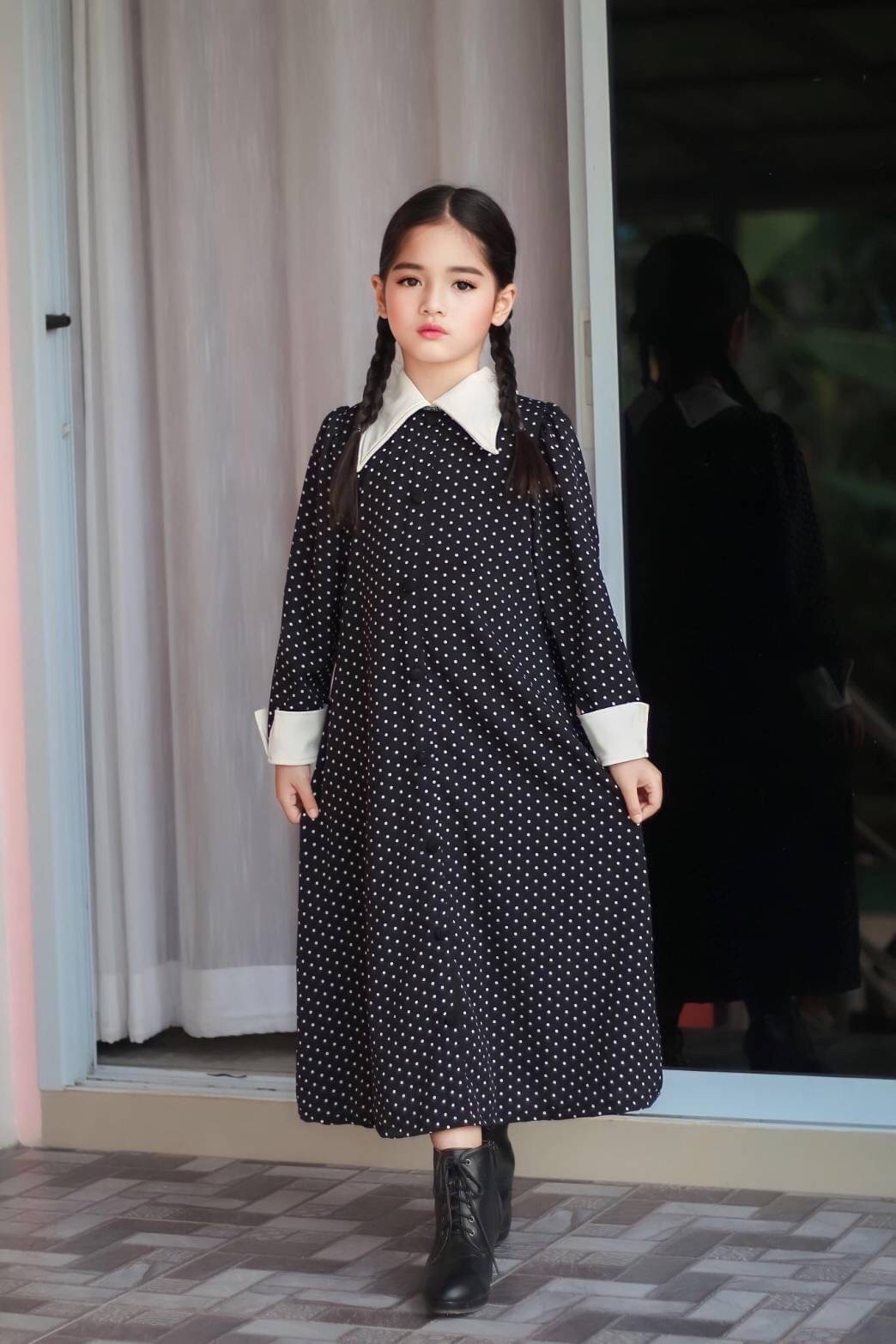 ชุดเวนส์เดย์เด็ก