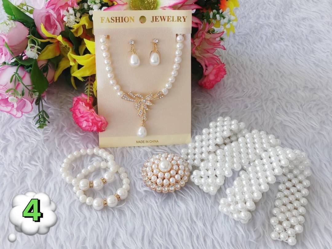 เครื่องประดับมุก ชุดไทยเด็ก