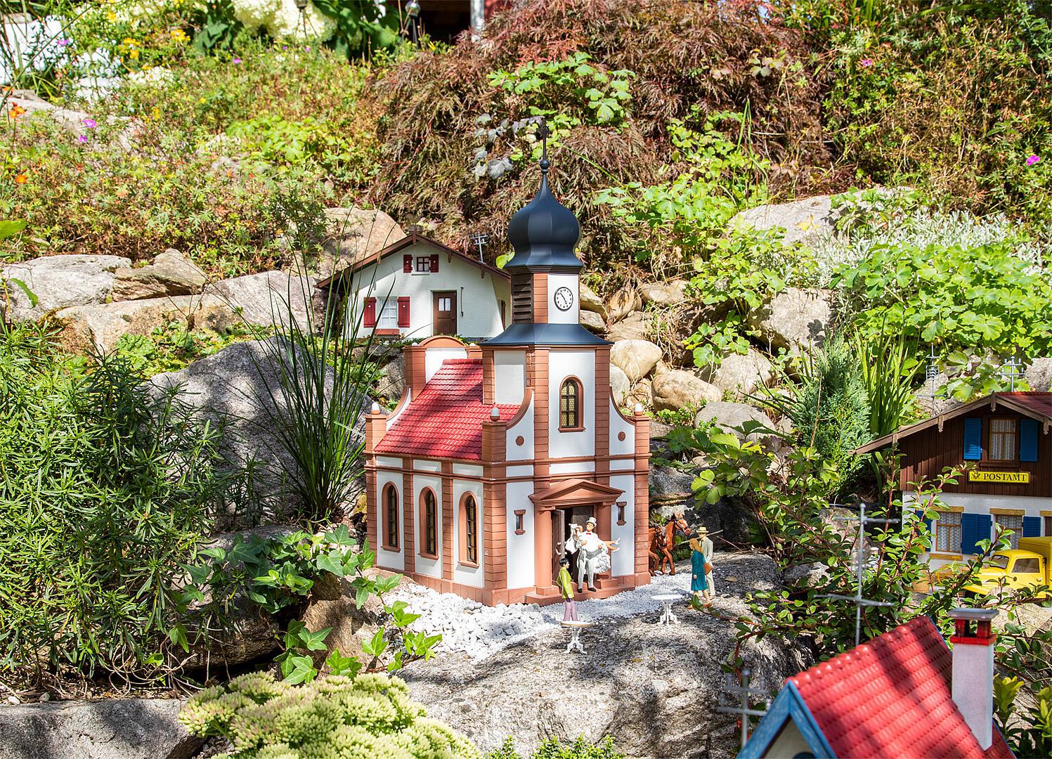 Pola G Church