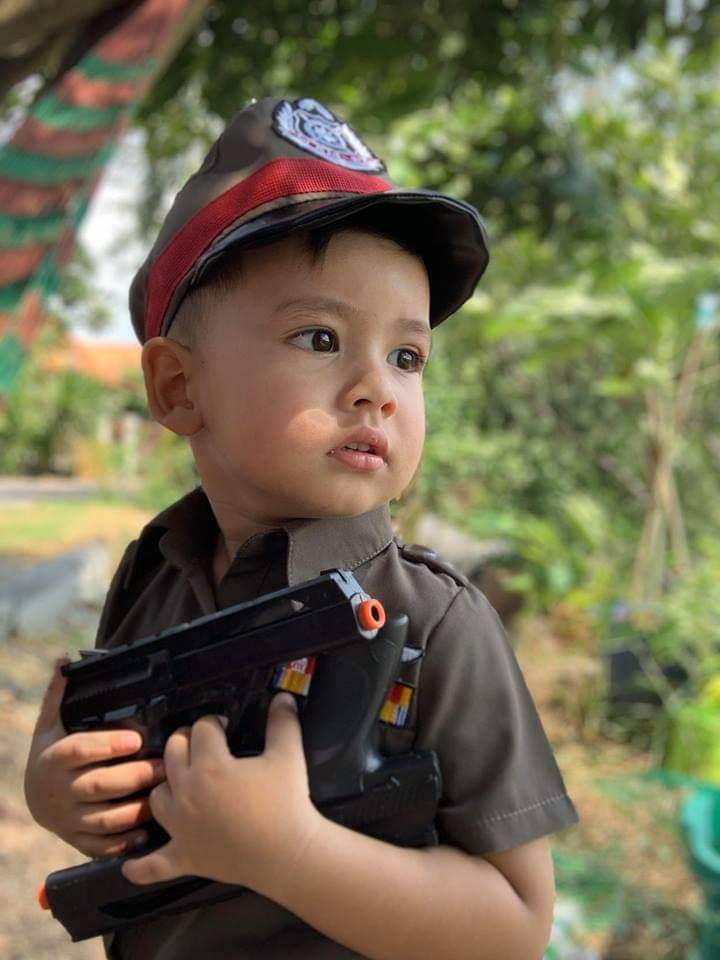 ชุดตำรวจเด็ก KidD