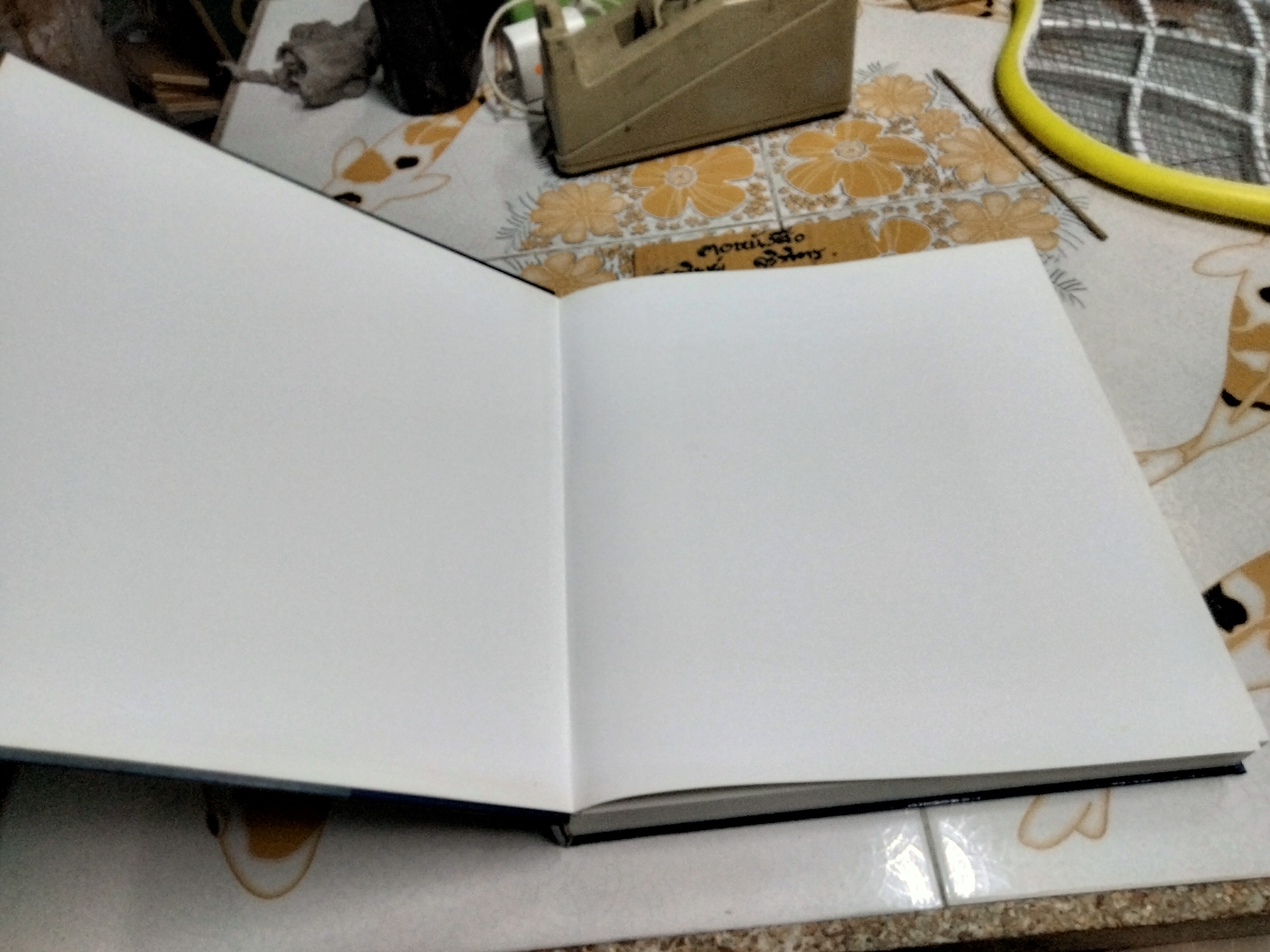 พู่กันกับการเดินทาง (Journey with a Paint Brush) โดย สมบูรณ์ พวงดอกไม้ (Somboon Phoungdorkmai) **สินค้าหมด**