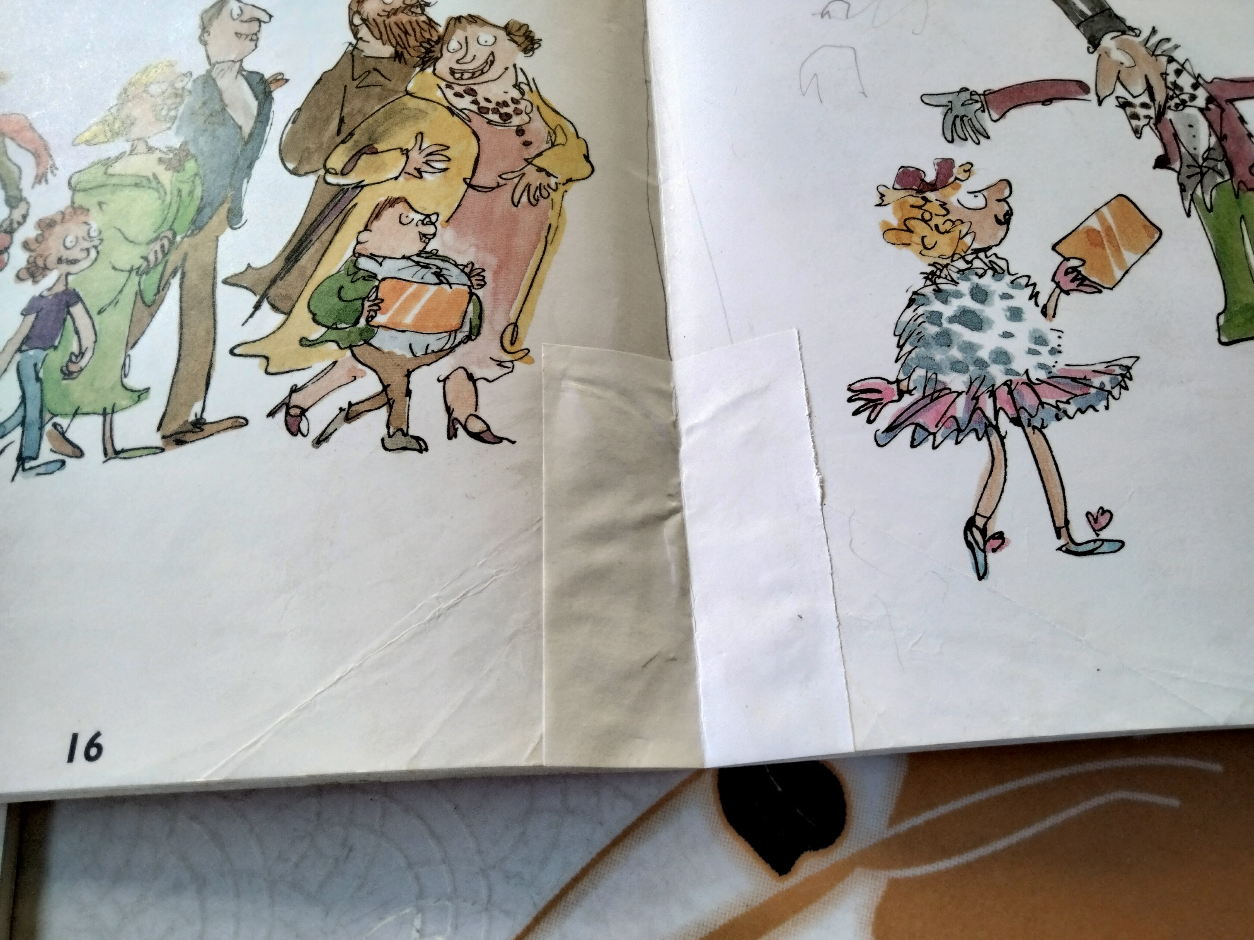 งานเขียน Roald Dahl - Dirty Beasts - Charlie and the Chocolate Factory (ขายรวม 2 เล่ม) **สินค้าหมด **