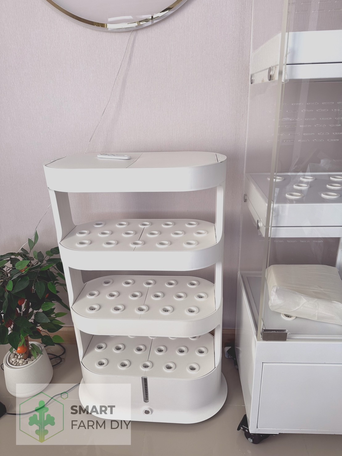 ตู้ปลูกผัก Grower HyGreen Box Farm for Indoor Garden Temp Humid