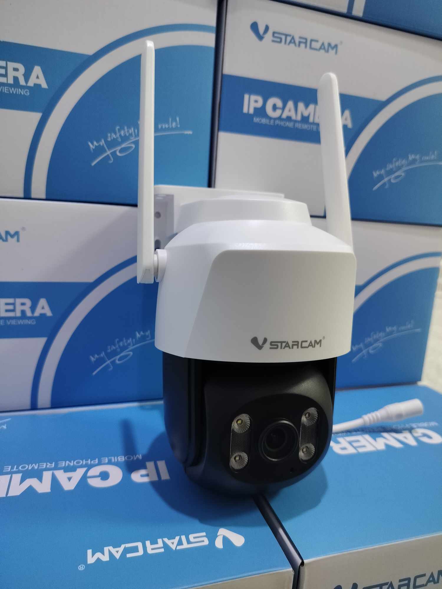 Vstarcam Vstarcam กล้องวงจรปิดภายนอกแบบใส่ซิมการ์ด รุ่นCG622 ความคมชัด2ล้านพิกเซล กันน้ำ ทนฝุ่น ทนแดด ขาว