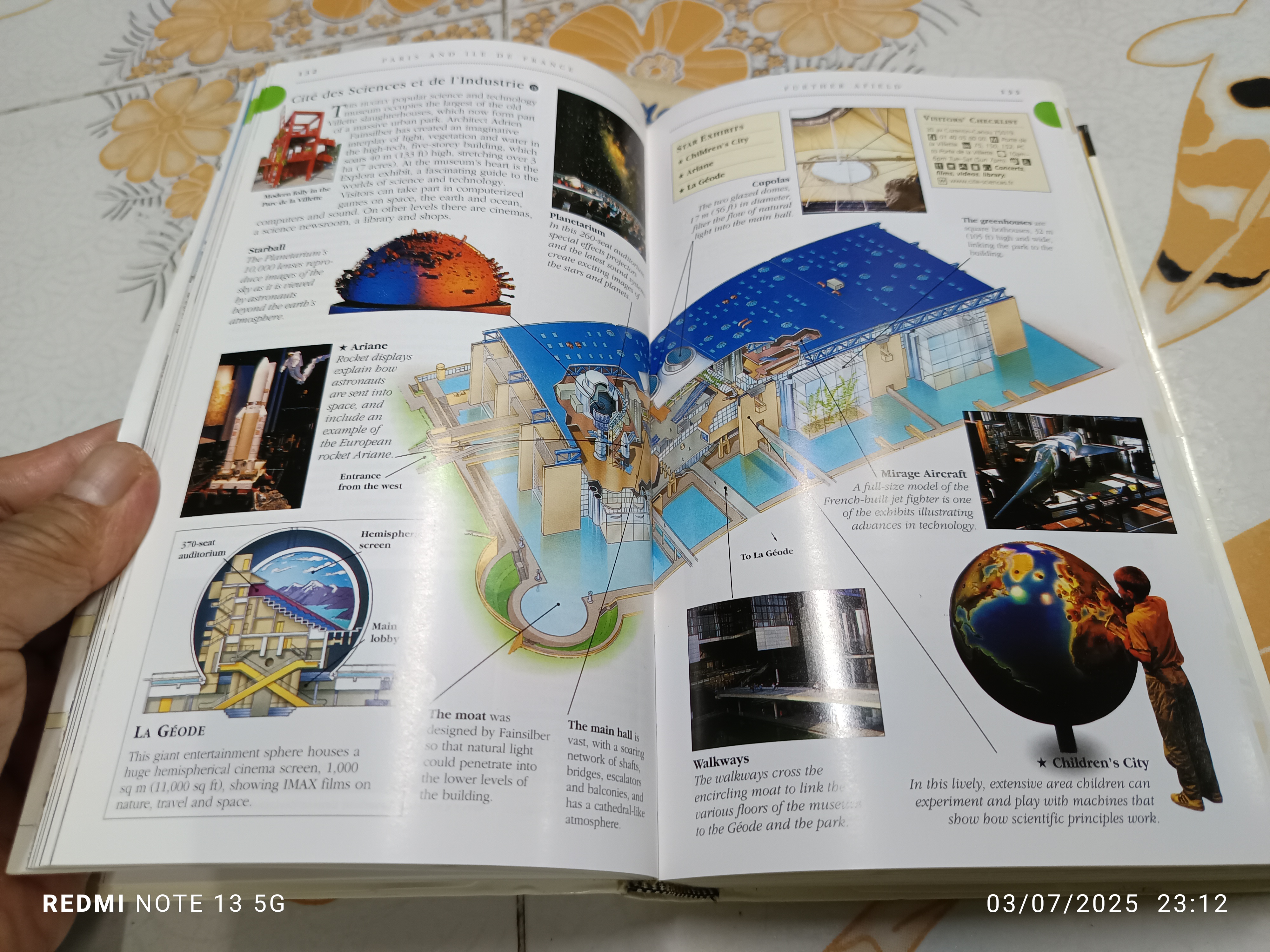 France : DK Eyewitness Travel Guide , 2002 นำเที่ยวประเทศฝรั่งเศส