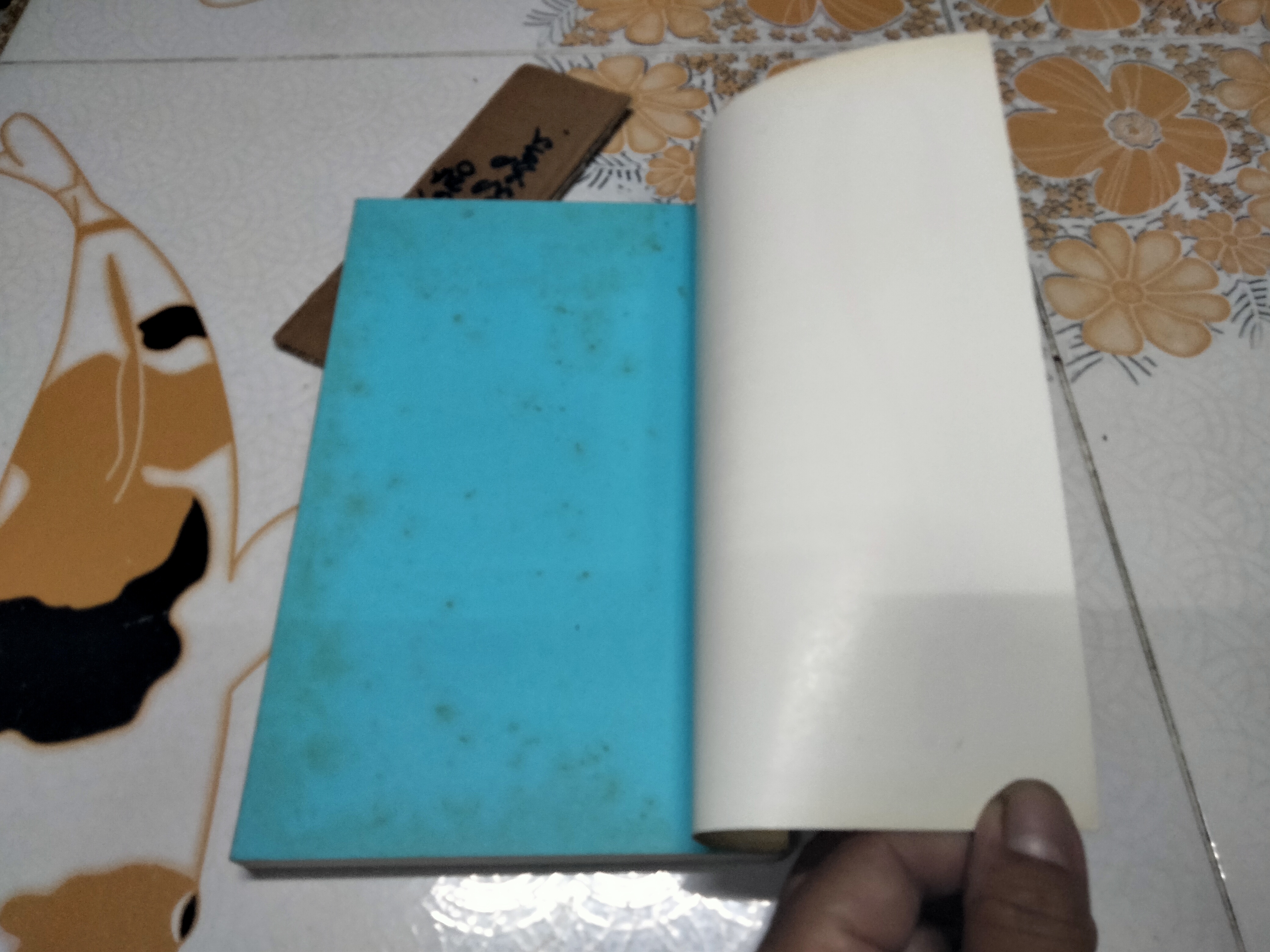 สารพันปัญหาหุ้น โดย เสรี ลีลาลัย - พิมพ์ครั้งแรก 2537 **สินค้าหมด**