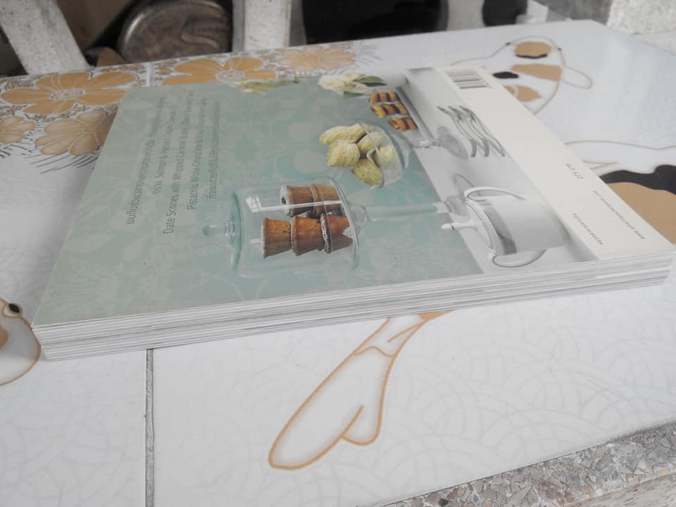 High Tea ของว่างคู่เวลาน้ำชา (ฉบับภาษาไทย) - Minna แปล **สินค้าหมด**