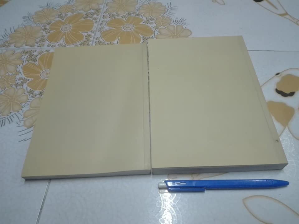 หนังสือที่ระลึกในงานพระราชทานดินฝังศพ นายเทียม โชควัฒนา และนางสายพิณ โชควัฒนา **สินค้าหมด**