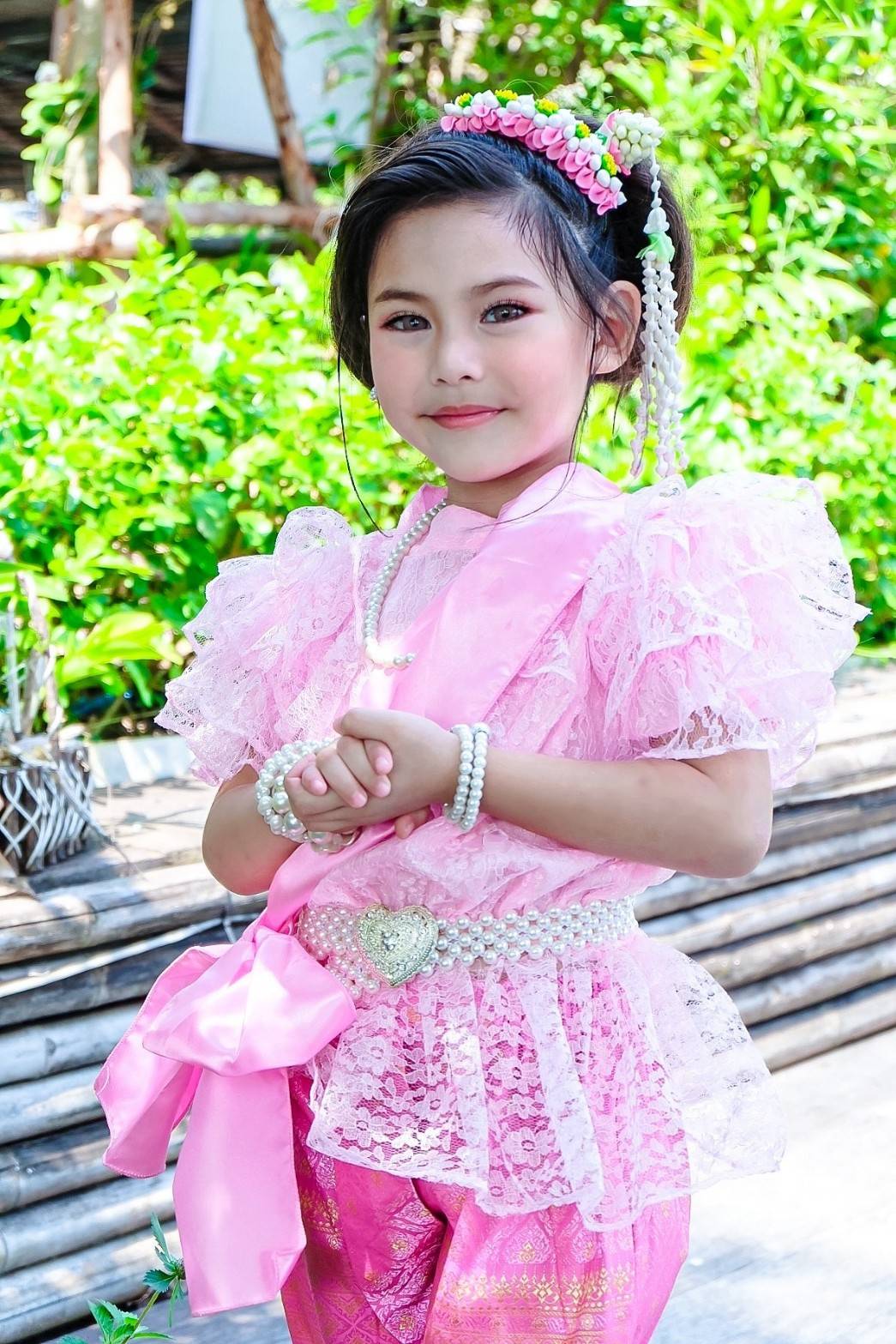 ชุดไทยเด็กหญิง รัชกาลที่ 5 ลูกไม้พาสเทล