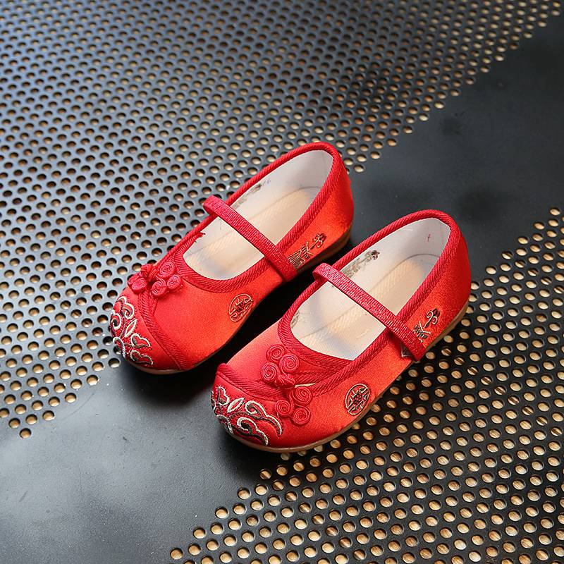 รองเท้าเด็กหญิงสไตล์จีน ลายกระดุมหน้า