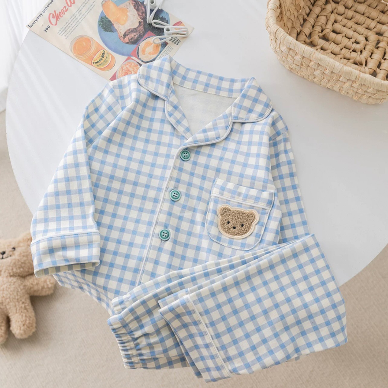 ชุดนอนเด็กลายสก็อต