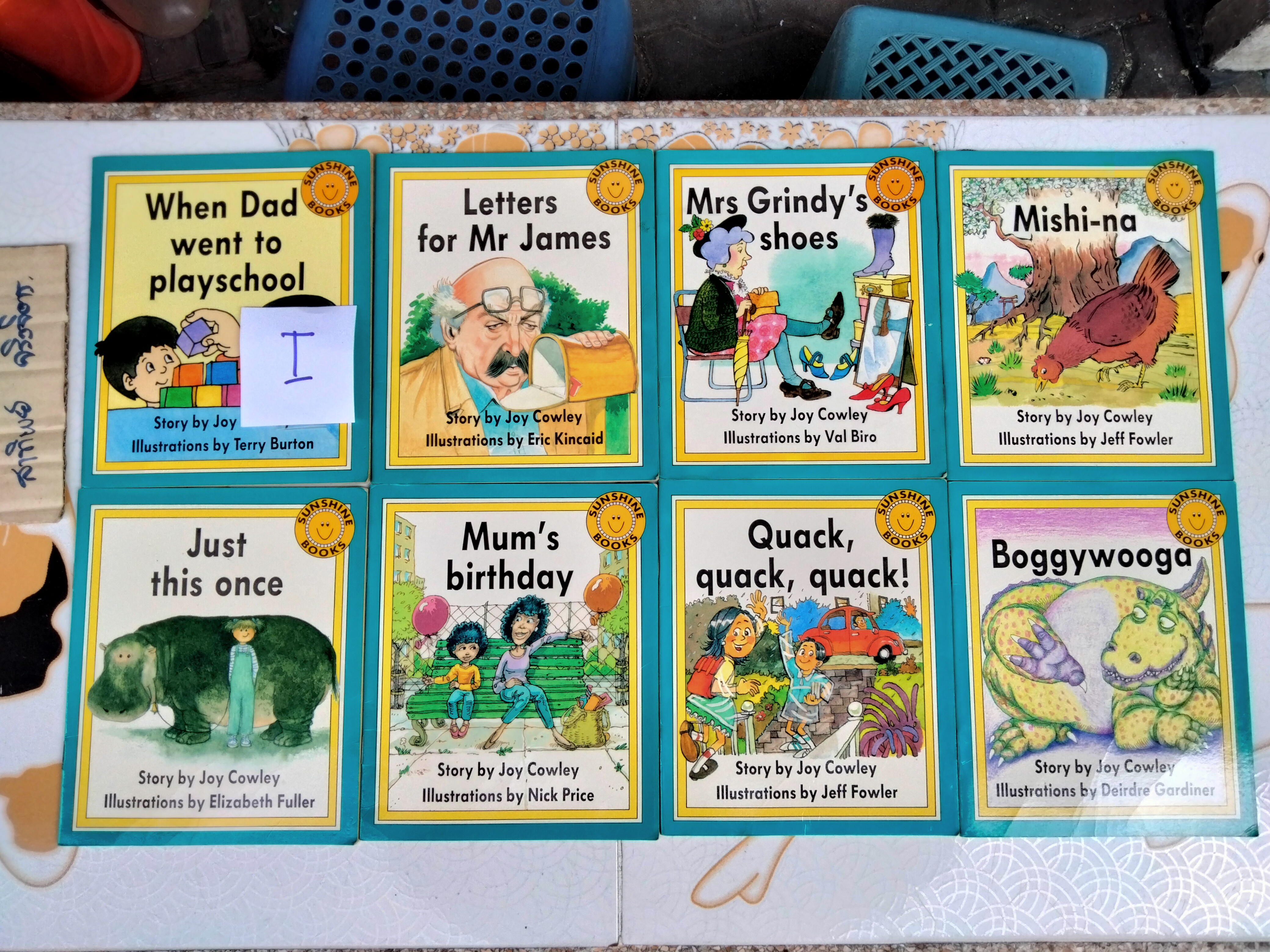 Sunshine Books (level 1 - มีแค่ 64 เล่มจาก 80 เล่ม/ชุด)) - Story by Joy Cowley First Published 1986 หนังสือนิทานภาษาอังกฤษ สำหรับเด็ก อ่านง่าย **สินค้าหมด**