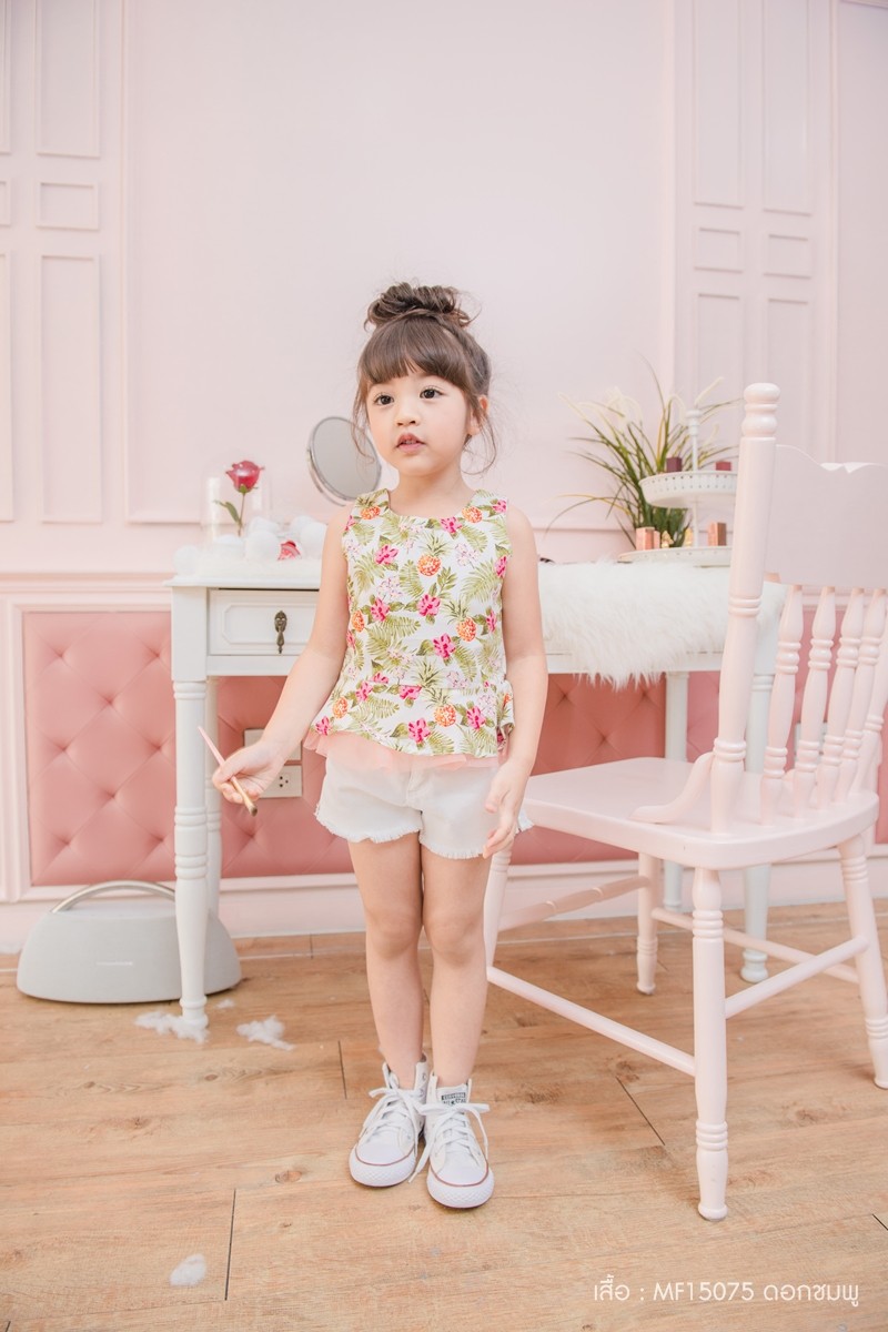 เสื้อแขนกุดดอกชมพู สำหรับเด็ก