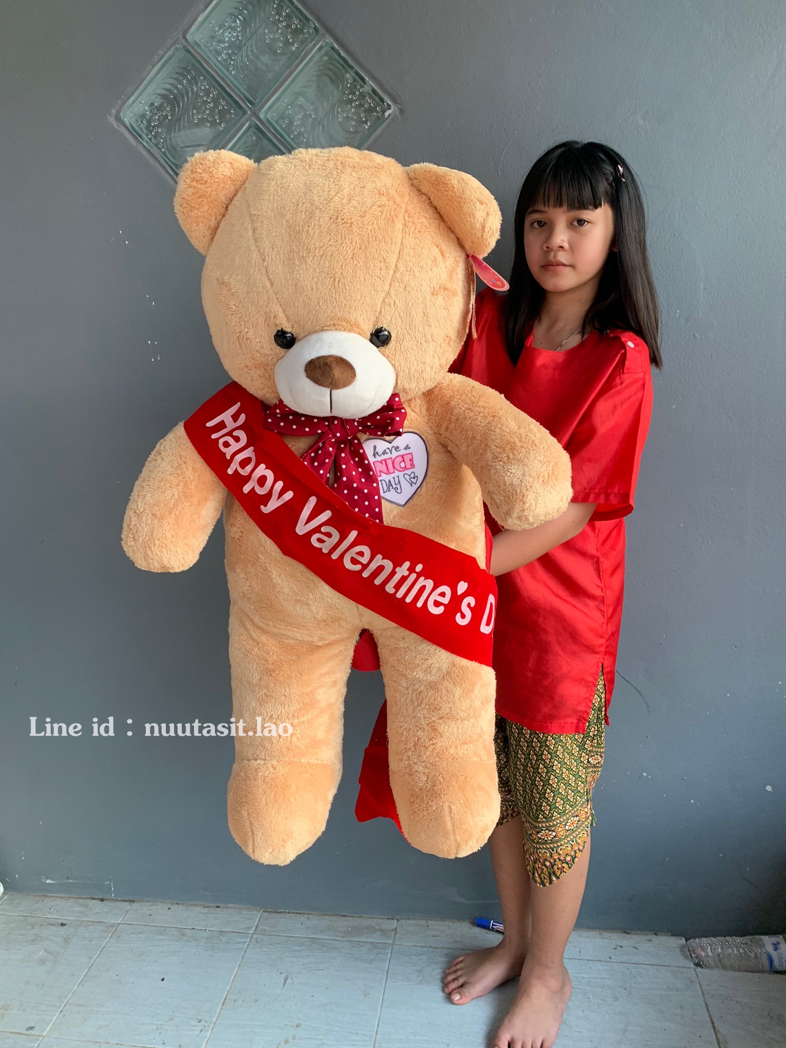 ตุ๊กตาหมีตัวใหญ่ ปักหัวใจ