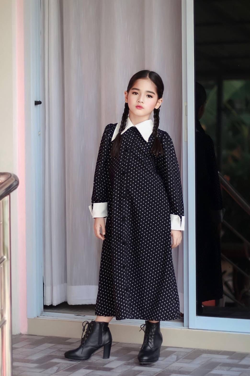 ชุดเวนส์เดย์เด็ก