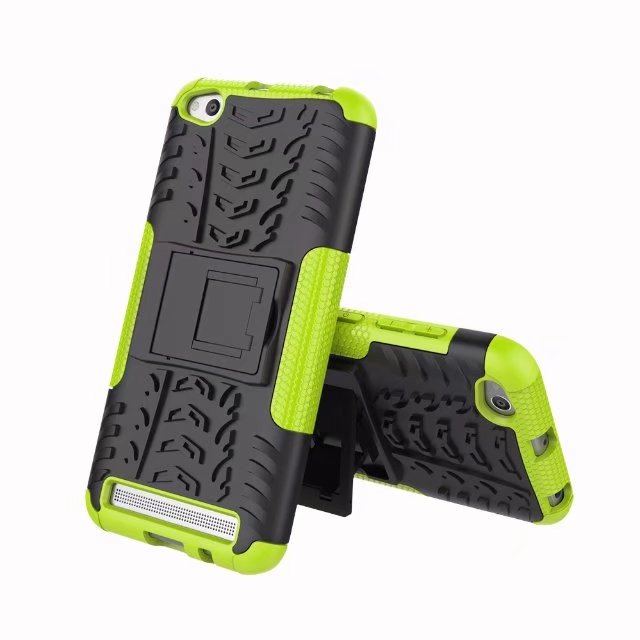 เคส Xiaomi Redmi 5A #เคสฝาหลังกันลื่น Cool Tyre Pattern Kickstand (PC + TPU)