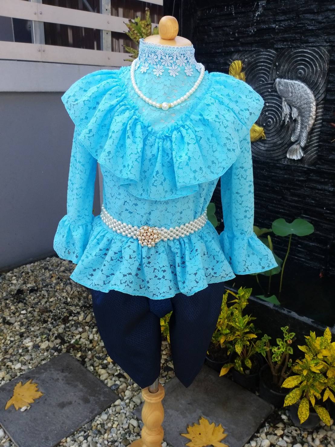 ชุดไทยเด็กหญิง รัชกาลที่ 5 ลูกไม้แขนยาว