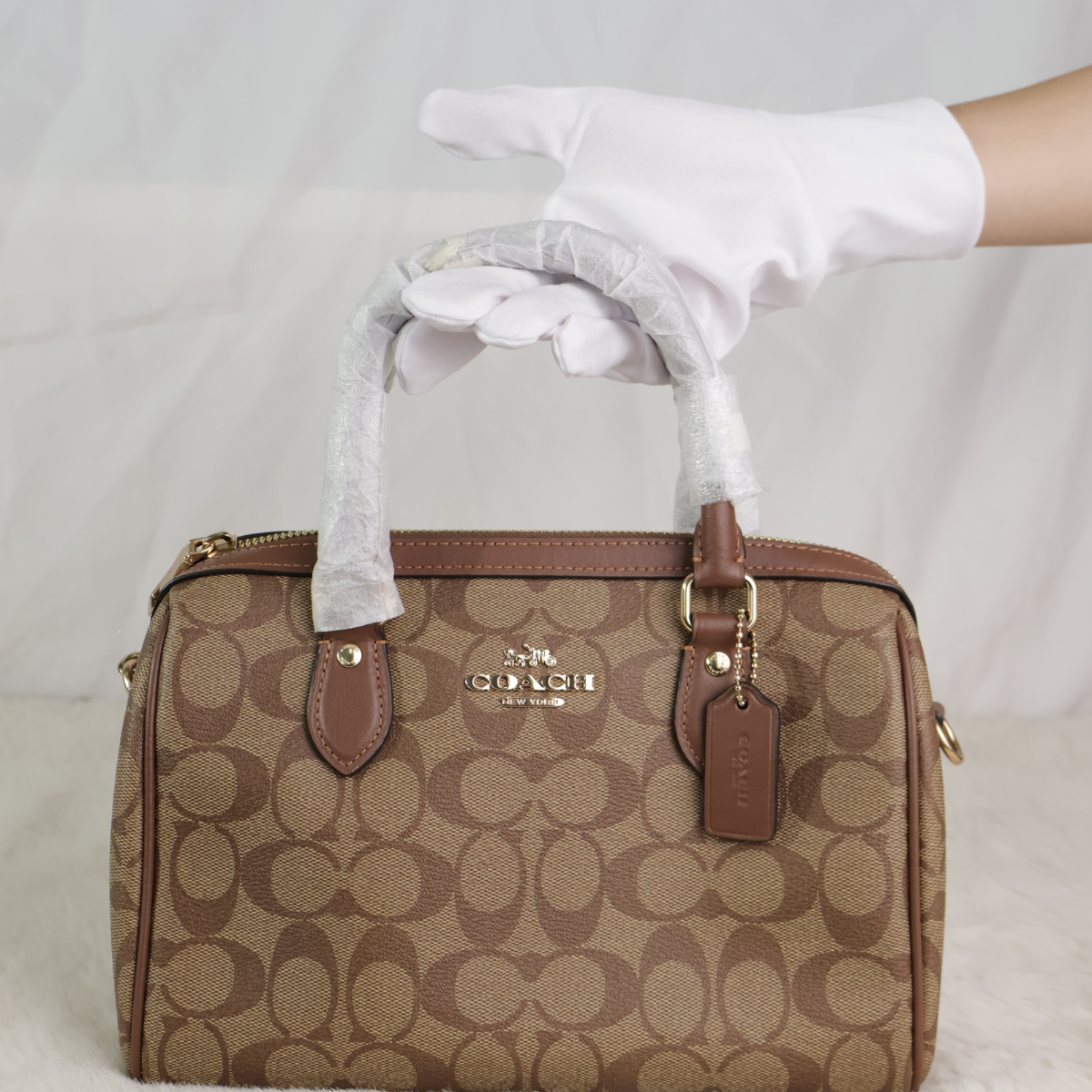 COACH Rowan Satchel Signature Canvas CH280 กระเป๋าสะพาย-ถือ ลายซิกเนเจอร์