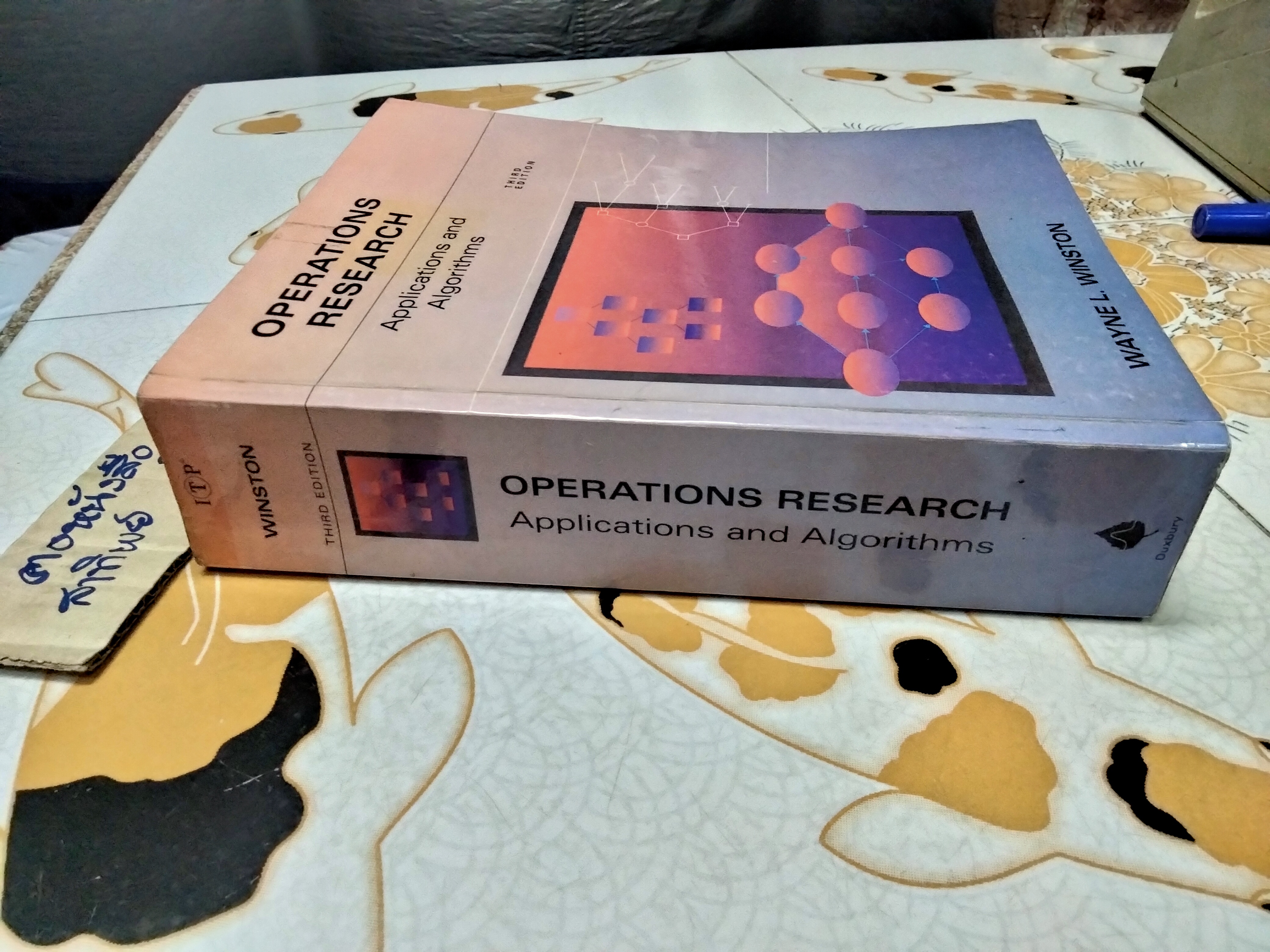 OPERATIONS RESEARCH - APPLICATIONS AND ALGORITHMS , THIRD EDITION. WAYNE L. WINSTON ฉบับถ่ายเอกสาร (copies) **สินค้าหมด**