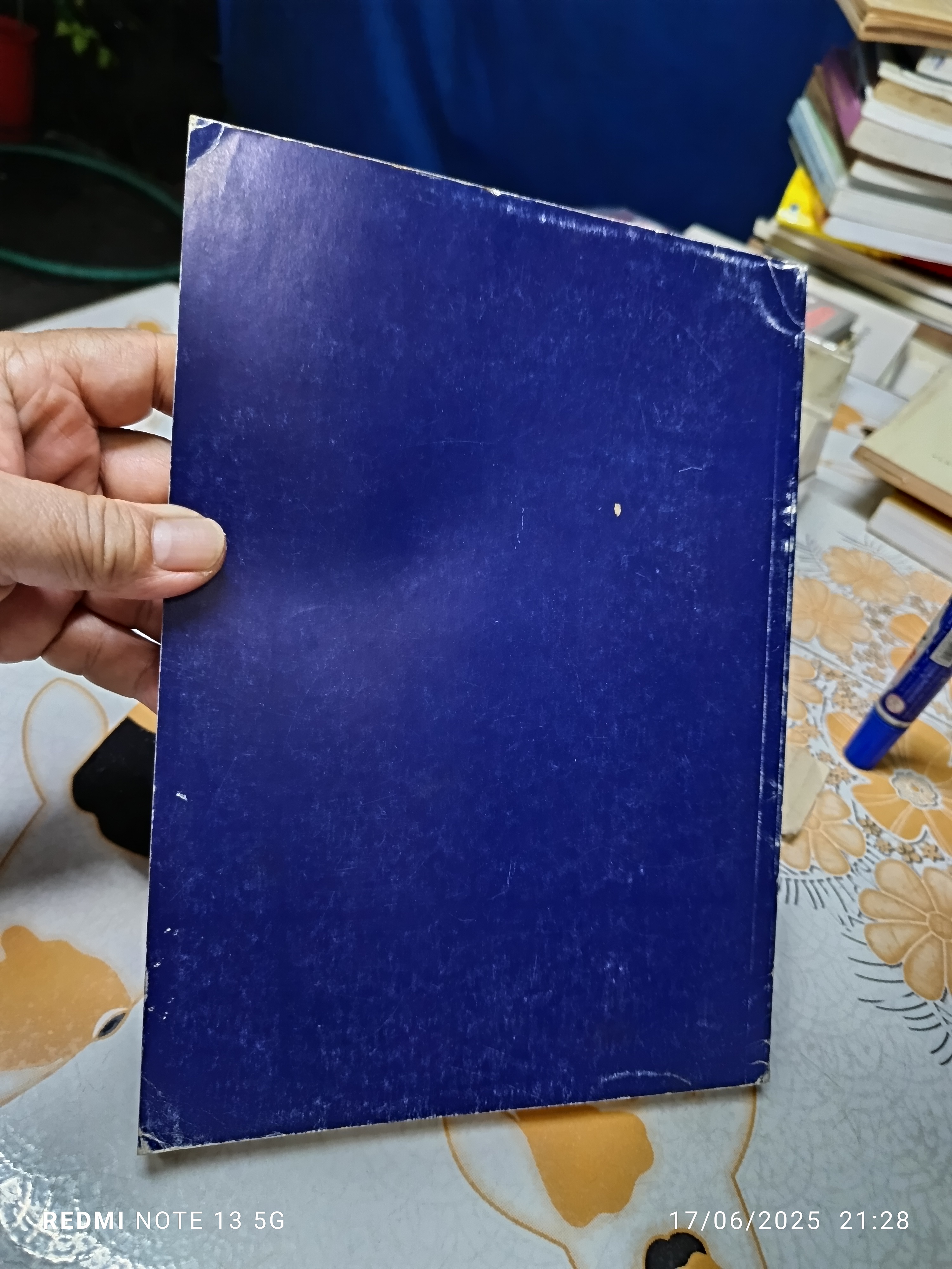 พุทธภาษิต 6 ภาษา บาลี โรมัน ไทย อังกฤษ ฝรั่งเศส อินโดนีเซีย จีน Buddhist Proverbs in six Languages **สินค้าหมด**