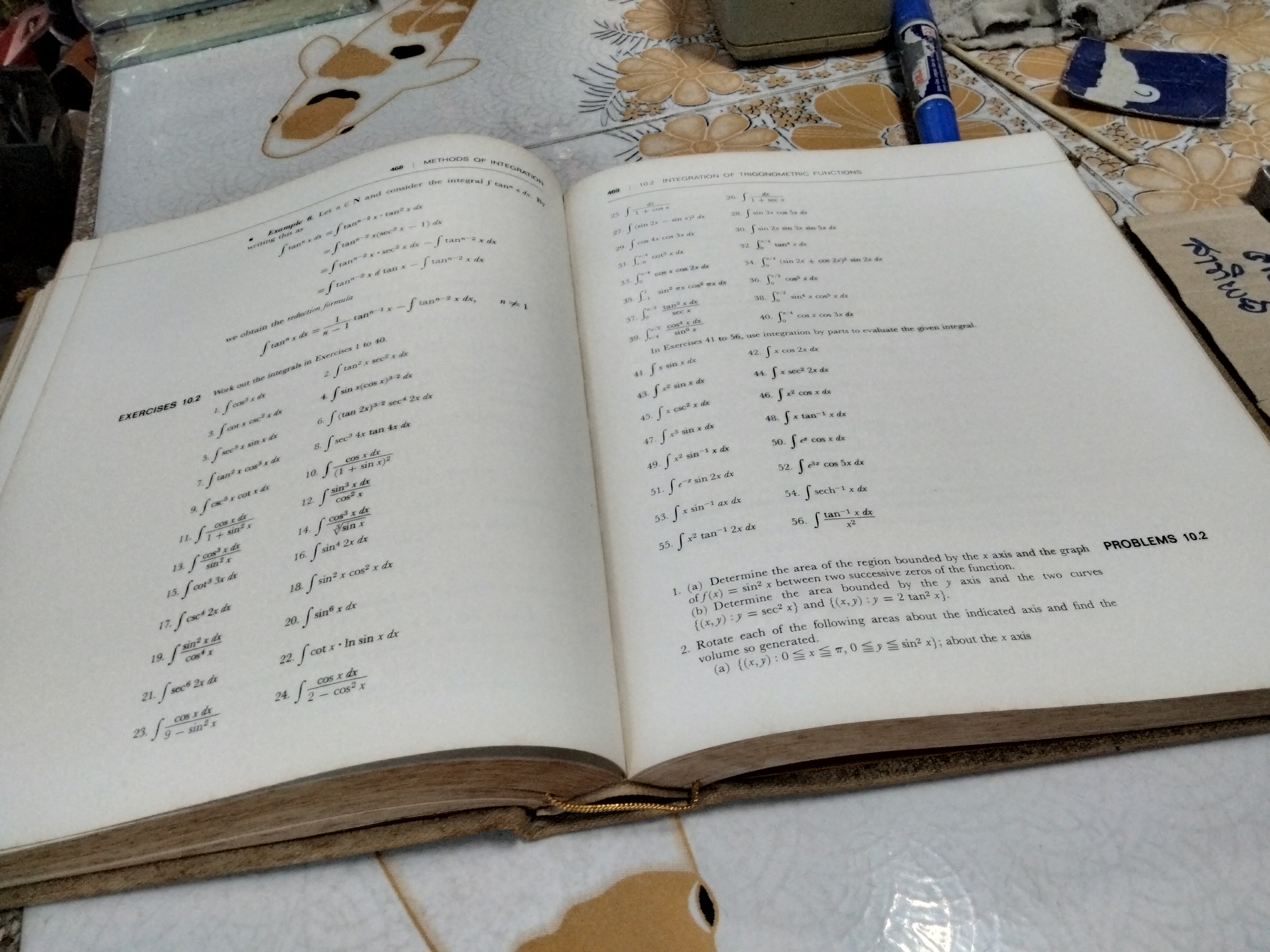 CALCULUS WITH AN INTRODUCTION TO LINEAR ALGEBRA by JOHN G. HOCKING