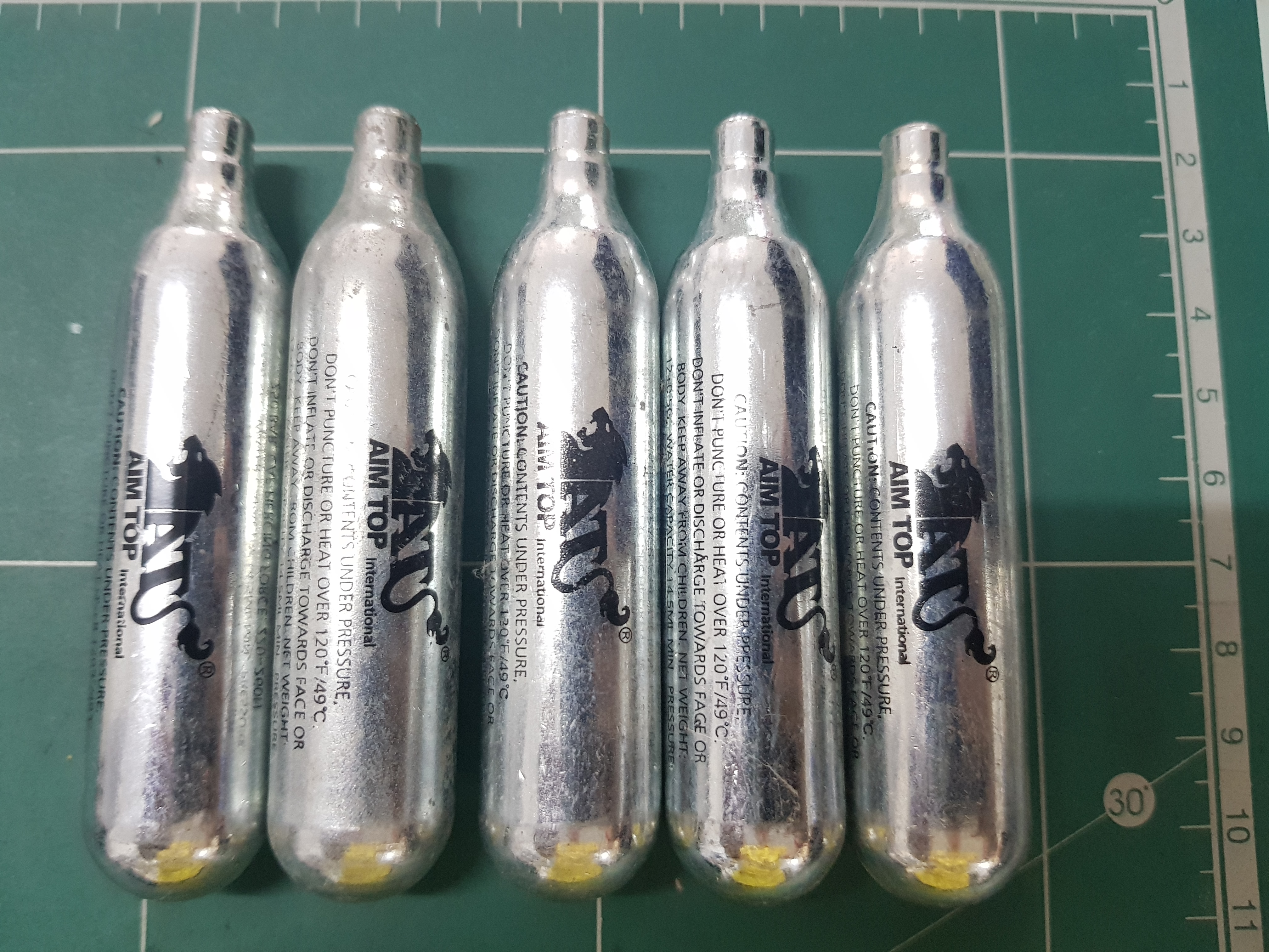 แก๊สหลอด Co2 สำหรับ บีบีกัน (5 หลอด) 12g