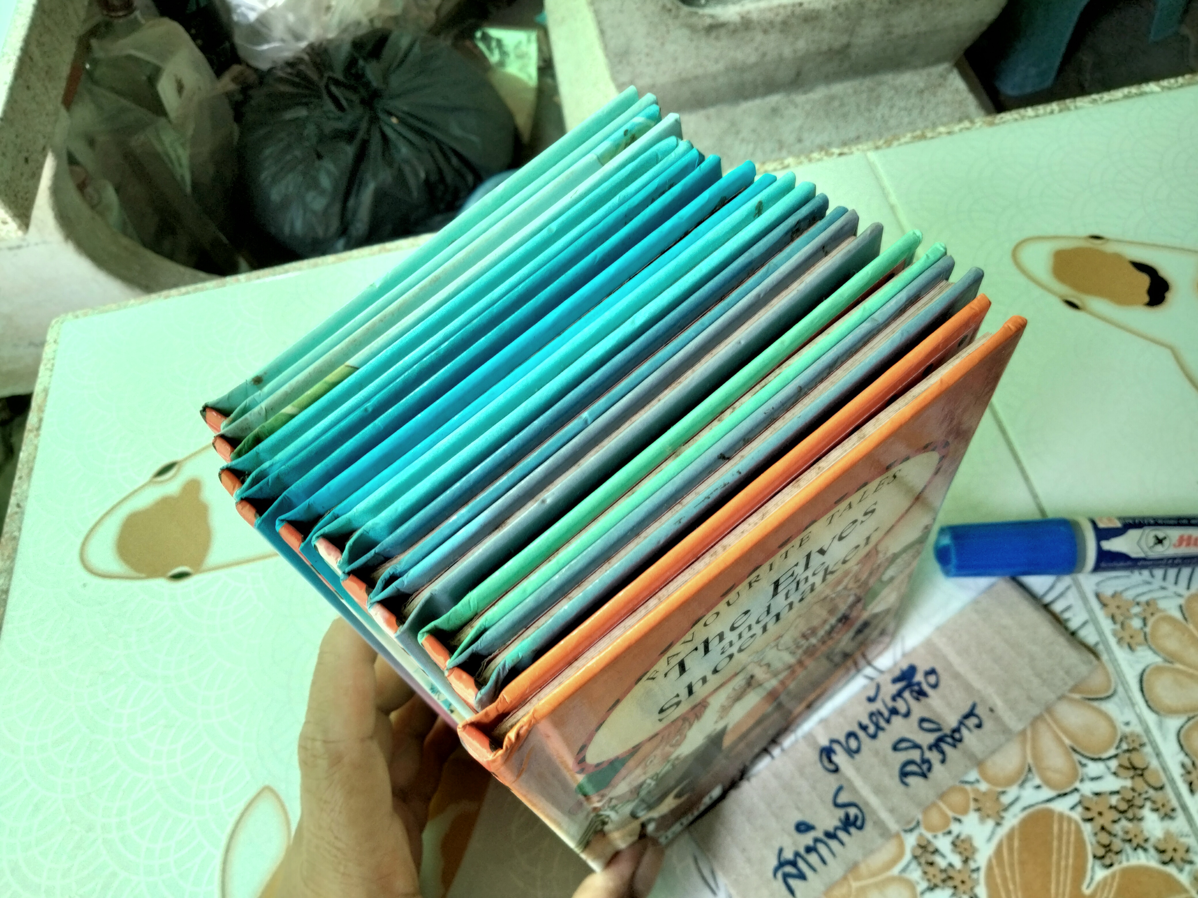 Ladybird Favourite Tales - หนังสือนิทานภาษาอังกฤษสำหรับเด็ก มี 11 เล่ม จาก 33 เล่มชุด **สินค้าหมด**