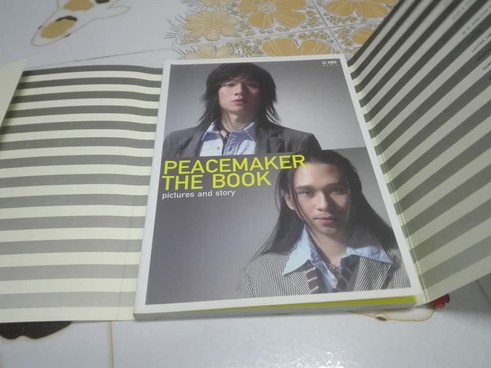 PEACEMAKER THE BOOK - pictures and story ของบอยและพีท **สินค้าหมด**