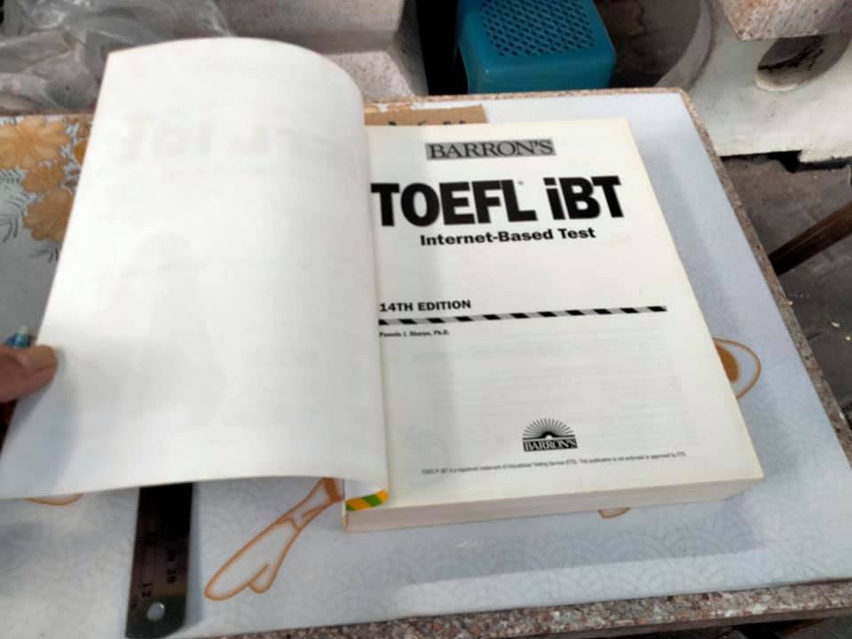 TOEFL IBT , BARRON'S เล่มใหญ่ 14th Edition (พร้อมซีดี) **สินค้าหมด**