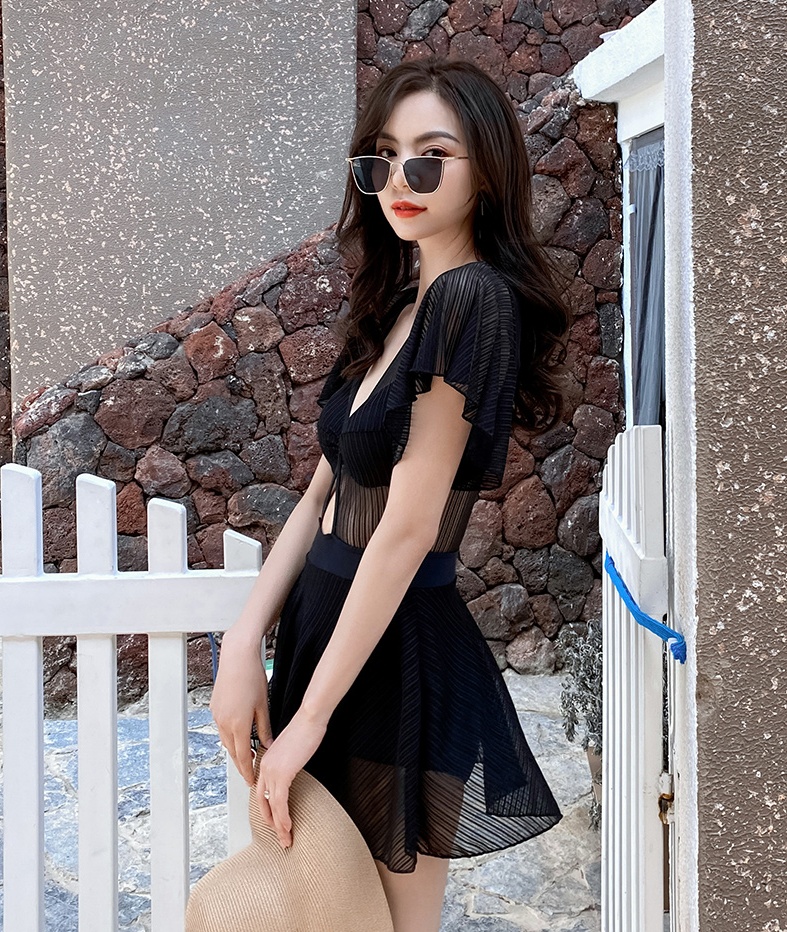 ชุดว่ายน้ำวันพีชพรีออเดอร์ 15-20 วัน(เซ็ต 2 ชิ้น)