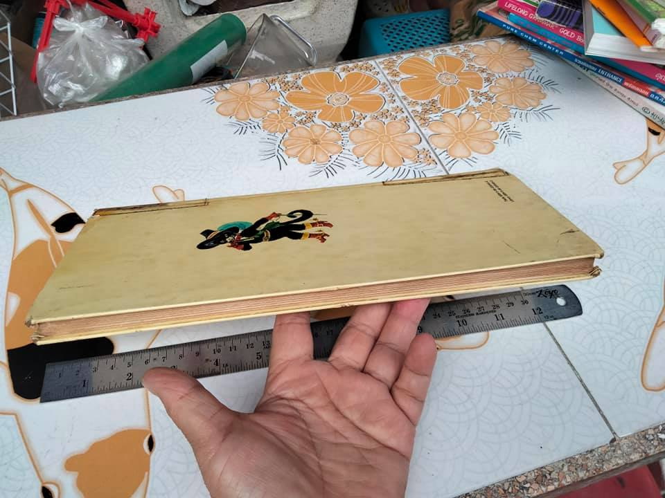 The Tall Book of Fairy Tales , Retold by Eleanor Graham Vance, Pictures by William Sharp **สินค้าหมด**