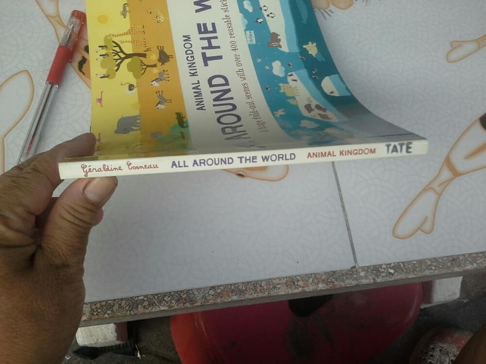 All Around the World - Animal Kingdom By Geraldine Cosneau (Sticker Books) **สินค้าหมด**