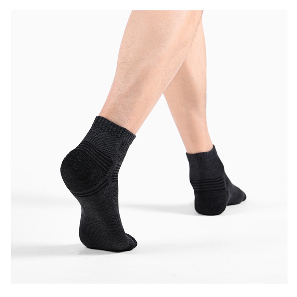 ถุงเท้าวิ่ง โพลีเอสเตอร์/สแปนเด็กซ์ เหมาะสำหรับวิ่ง MEIKAN Best Running Compression Socks (N28)