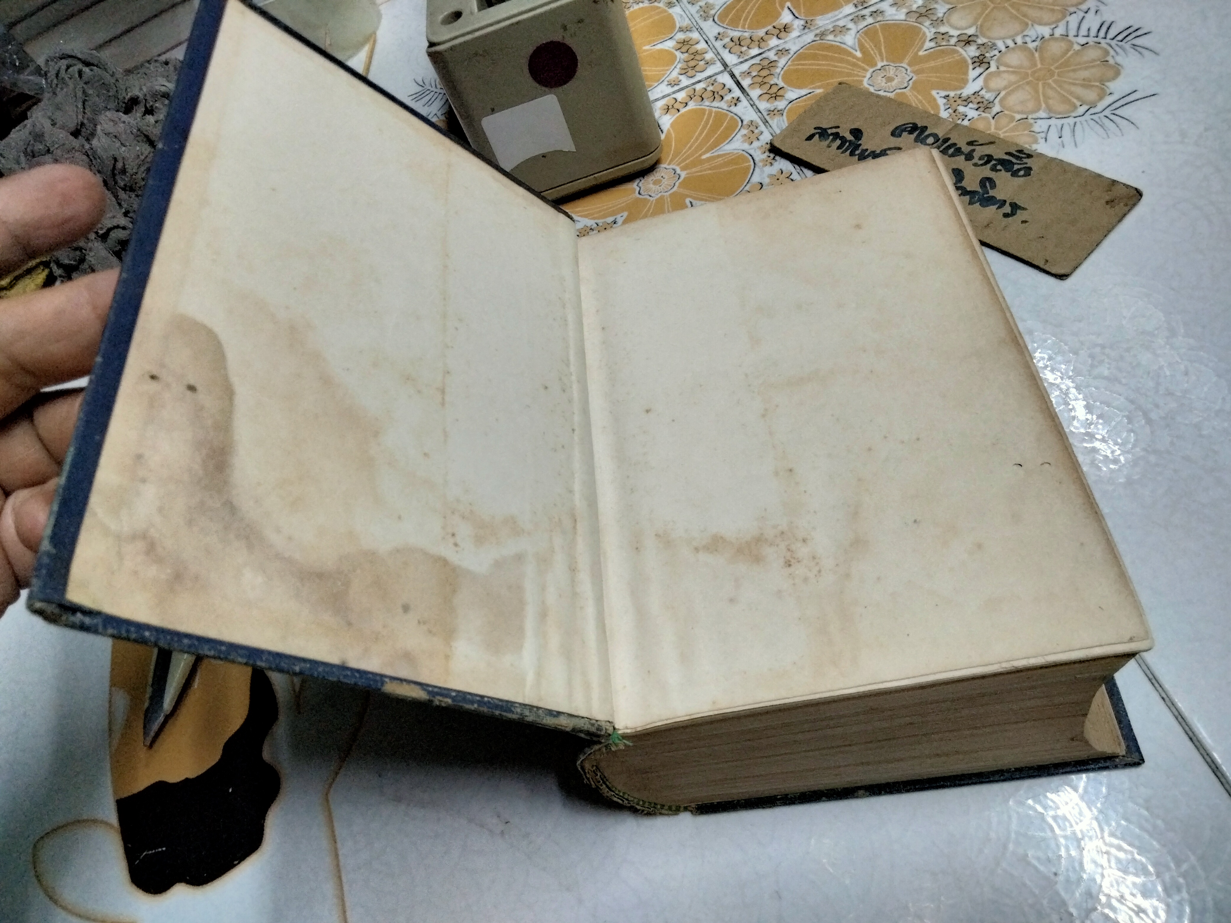 พจนานุกรม จีน - ไทย (ฉบับปรับปรุงใหม่) กำกับภาษาจีนกลาง โดย ชวน เซียวโชลิต (ประสิทธิ์ ชวลิตธำรง) พิมพ์ครั้งแรก พ.ศ. 2515 **สินค้าหมด**