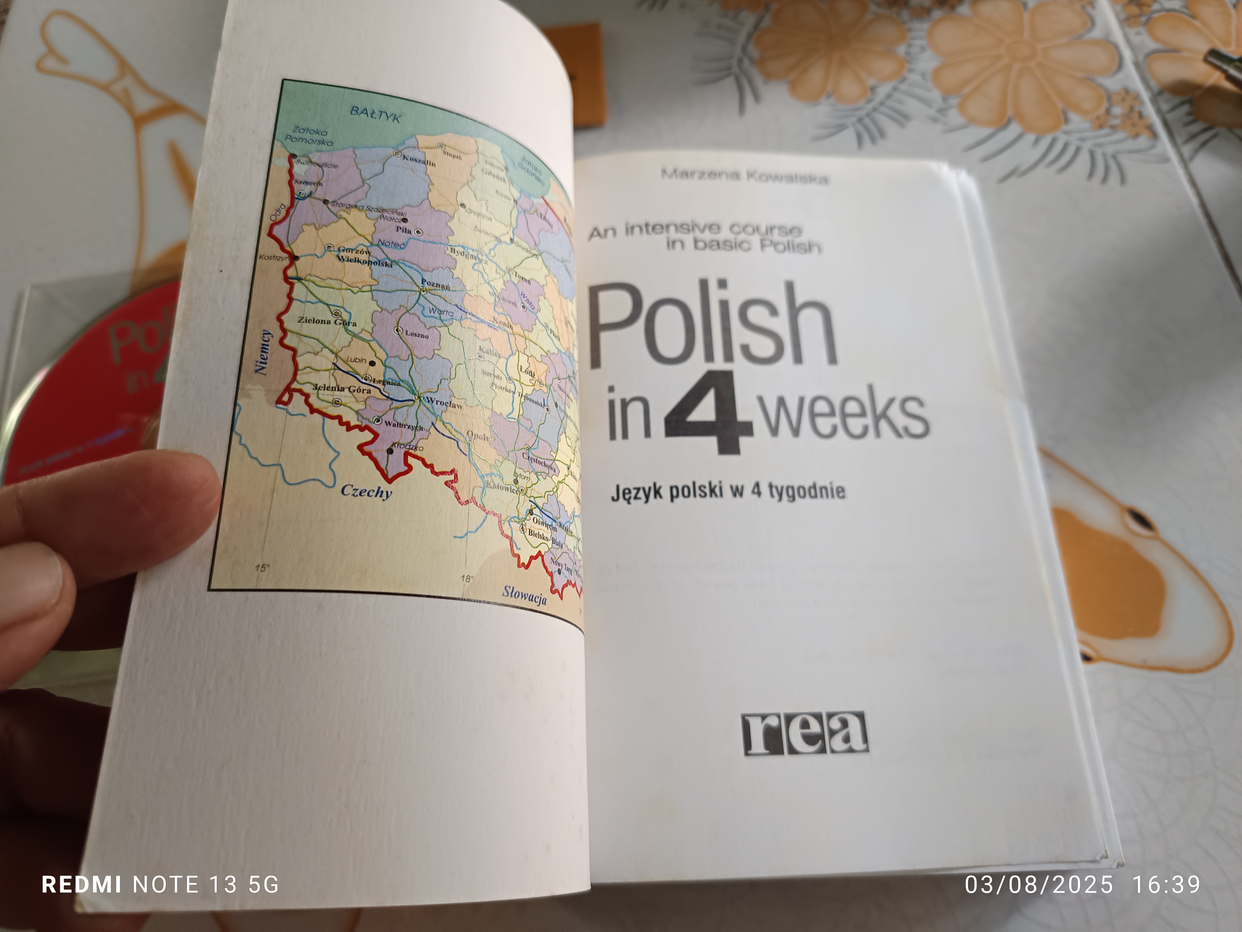 Polish in 4 weeks : an intensive course in basic Polish with CD (2 ภาษา Polish - English) เรียนภาษาโปแลนด์เร่งรัดภายใน 4 สัปดาห์ **สินค้าหมด**