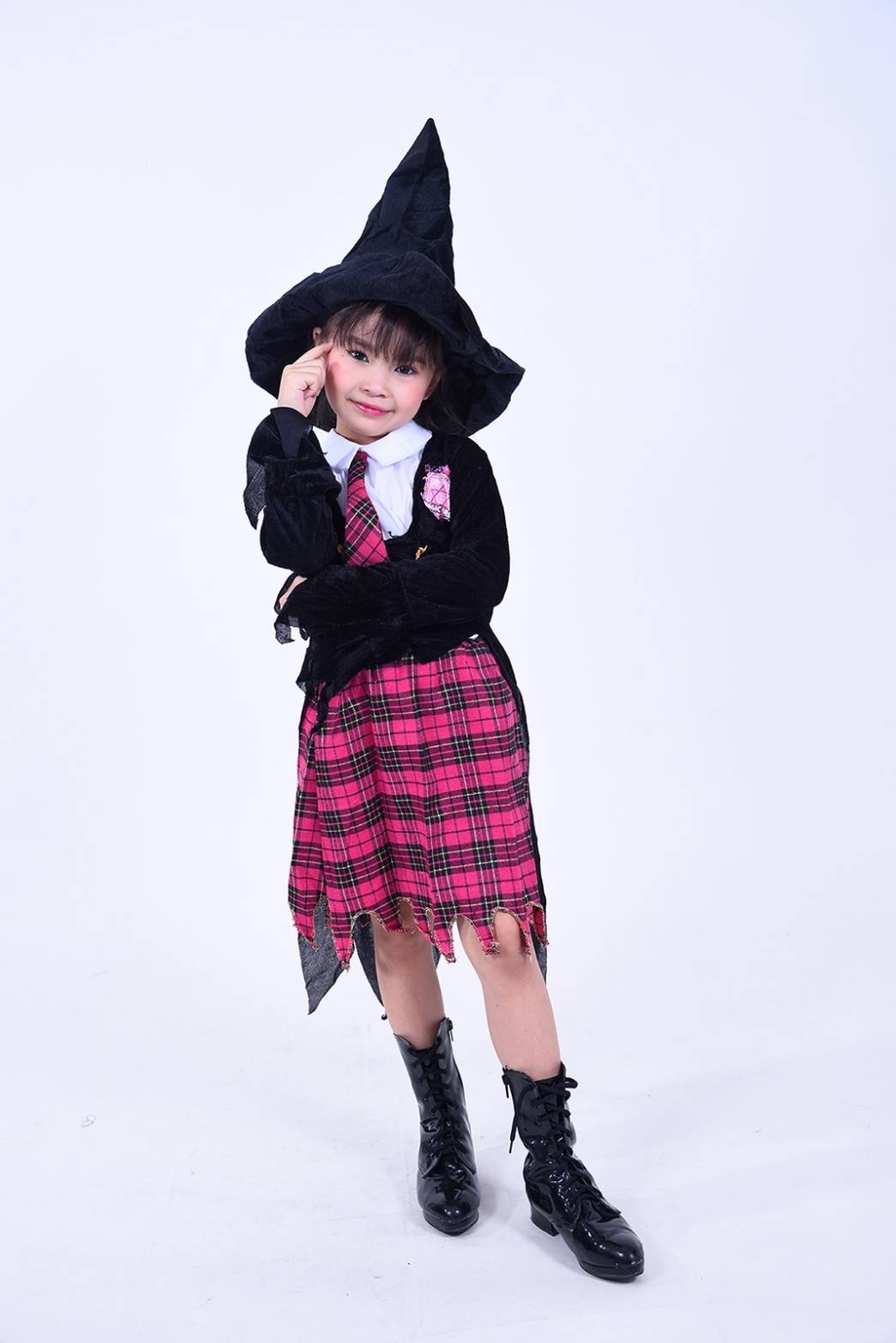 ชุดแฟนซีเด็กหญิง แม่มดน้อยลายสก็อต