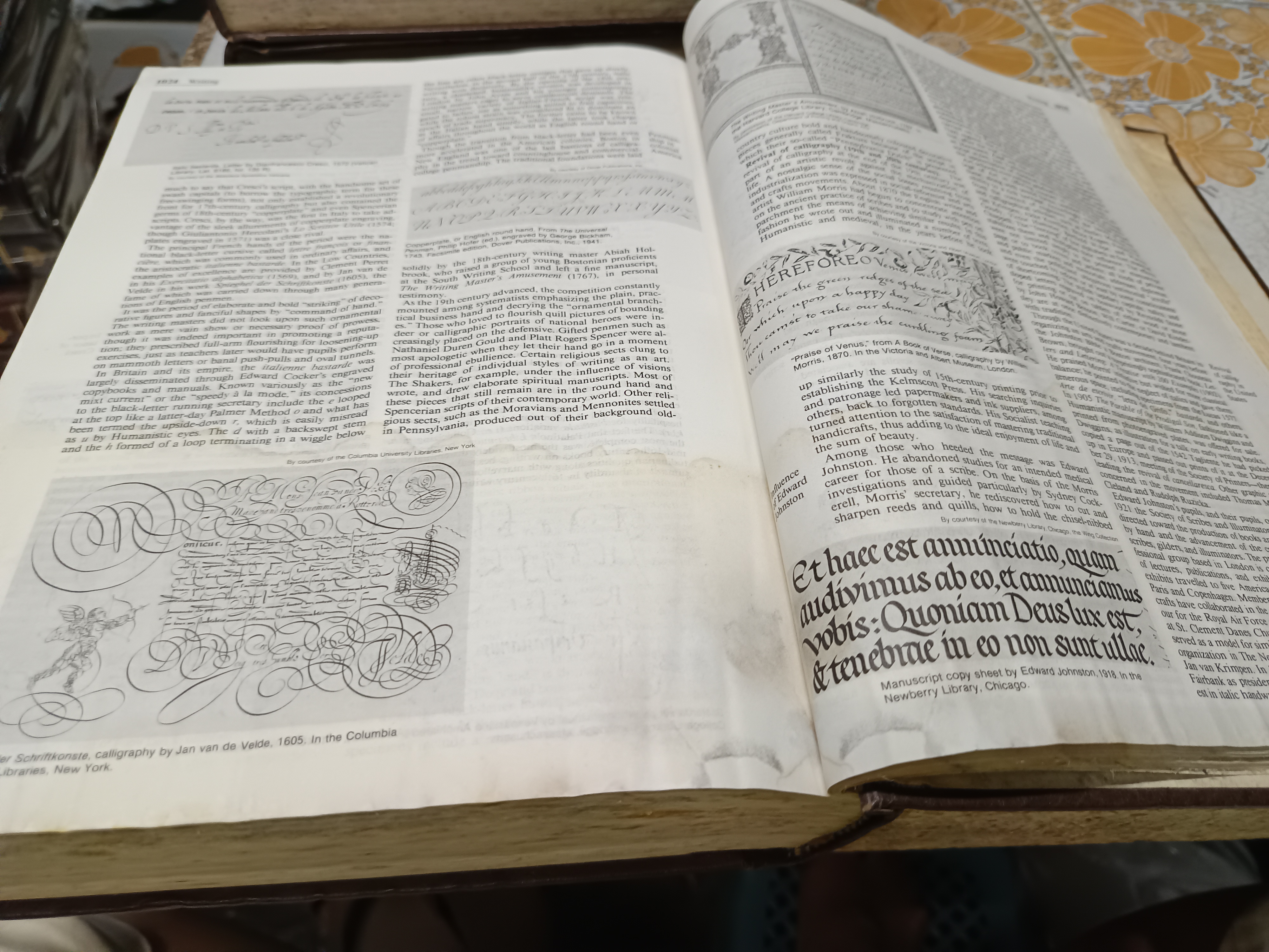 The New Encyclopedia Britannica Fifteenth Edition (1985) Volumes 1-29 + 2 “Index” Books (A-K, L-Z) ** มีตำหนิ