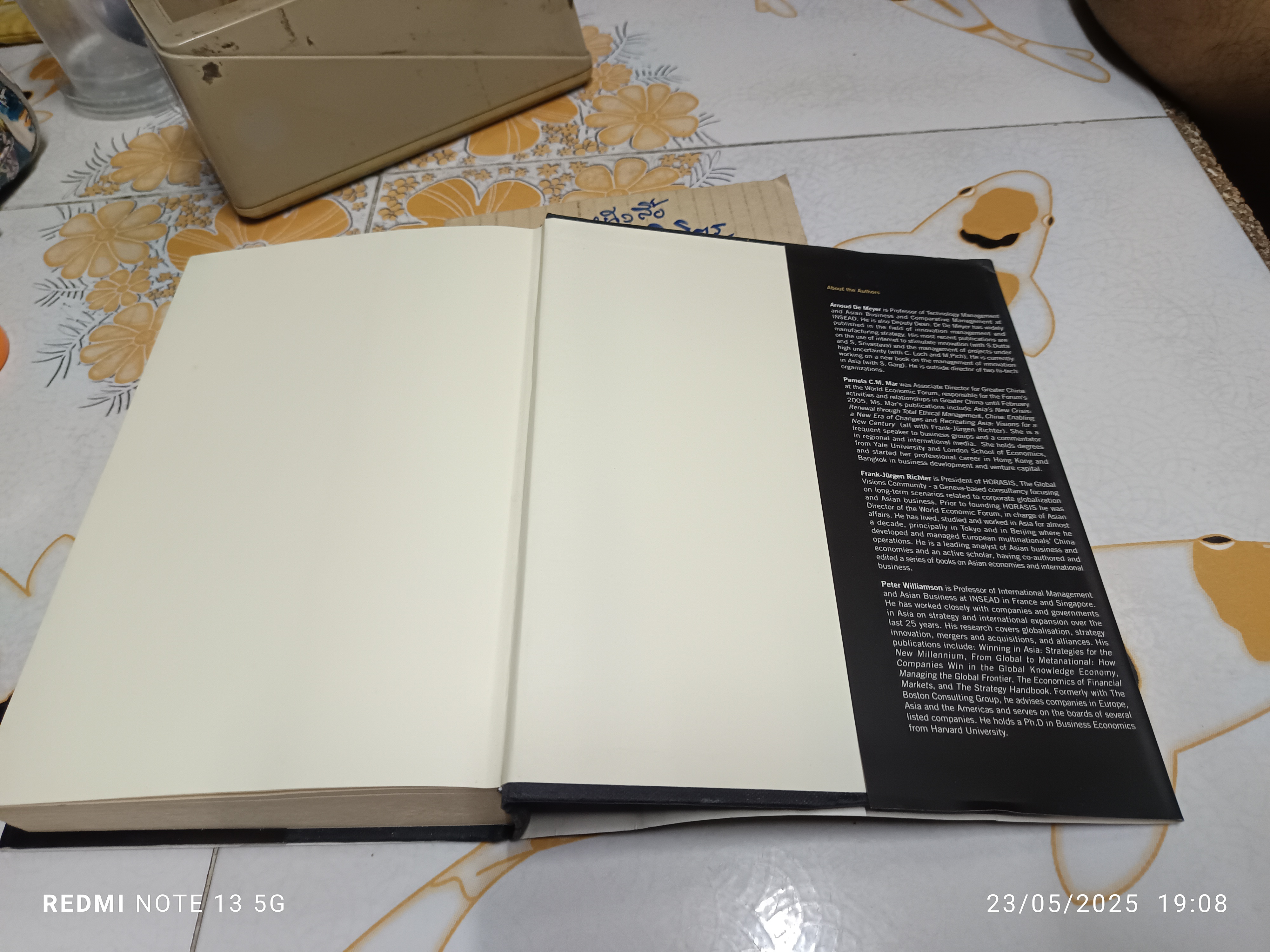 Global Future : The next challenge for Asian business John Wiley & Sons (Asia), 2005