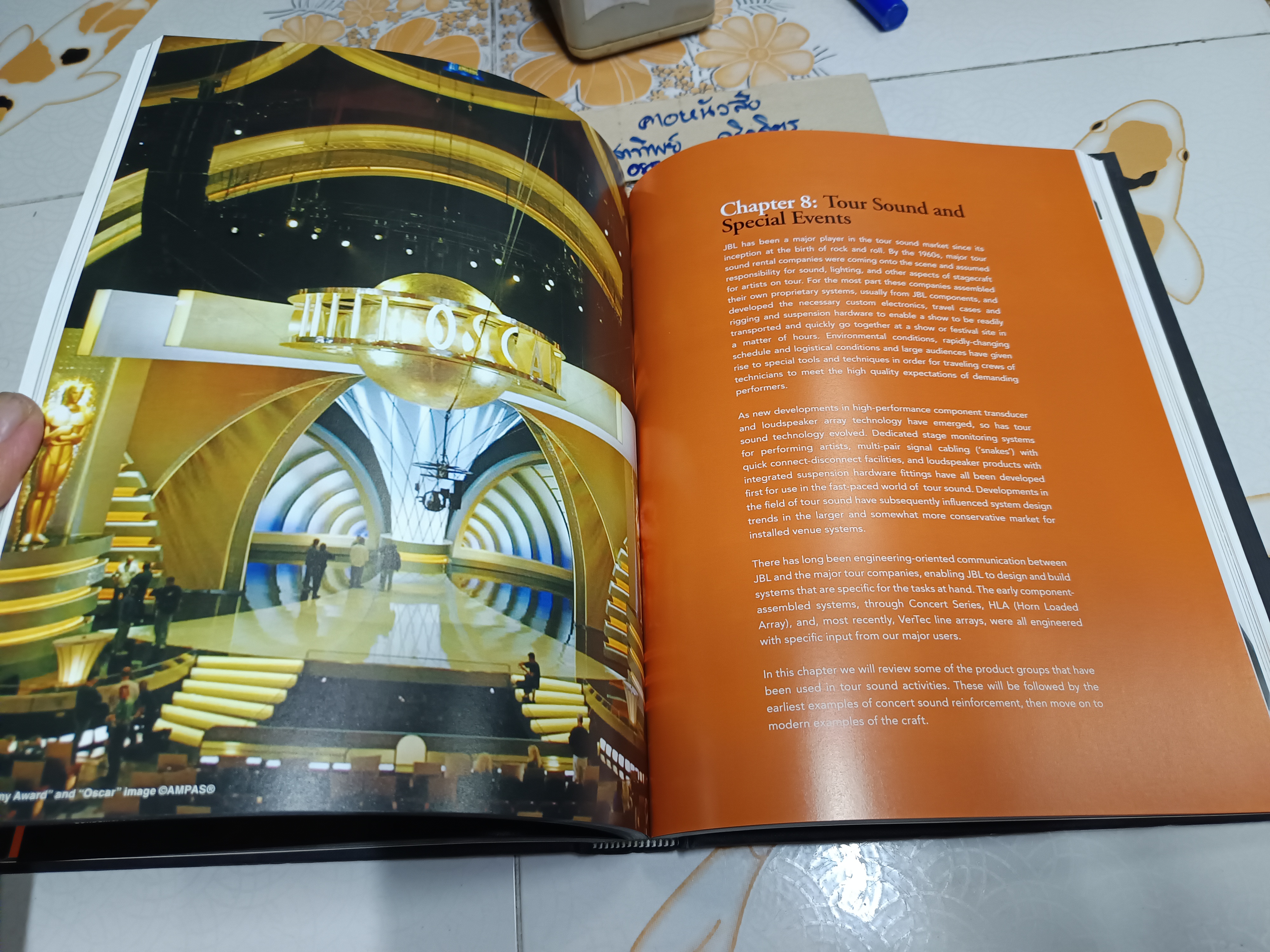 The JBL Story, book 60 𝚈𝚎𝚊𝚛𝚜 𝙾𝚏 𝙰𝚞𝚍𝚒𝚘 𝙸𝚗𝚗𝚘𝚟𝚊𝚝𝚒𝚘𝚗- 𝘉𝘺.𝘑&