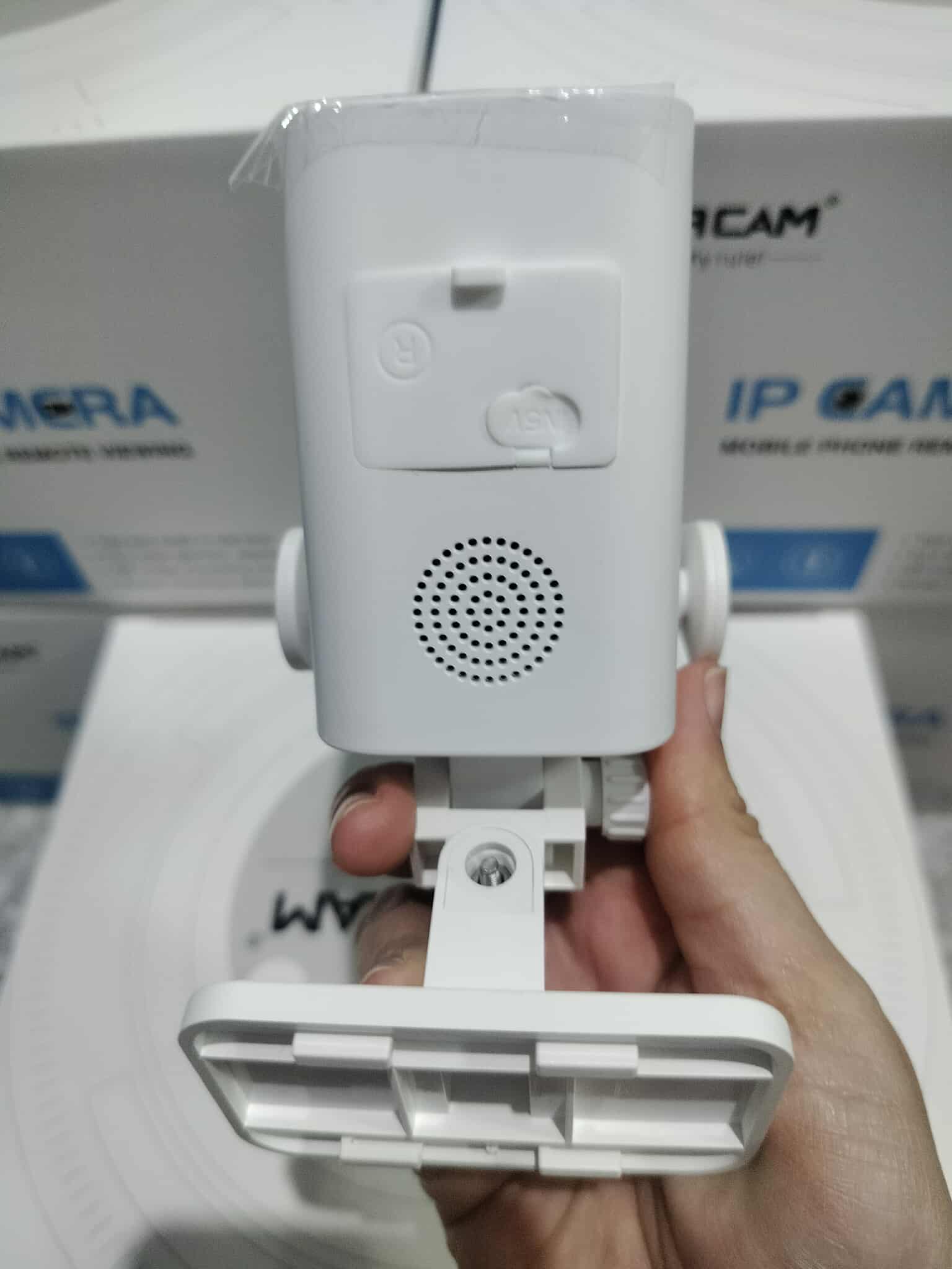 Vstarcam Vstarcam กล้องวงจรปิดภายนอก รุ่นCS5 คมชัด2ล้านพิกเซล ภาพคมชัดทั้งกลางวันกลางคืน มีWIFIในตัว ขาว