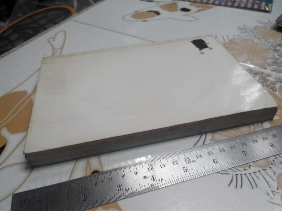 วีรบุรุษดอกไม้แดง โดย อ.สายสุวรรณ (หนังสือมีคราบน้ำปกหลัง)