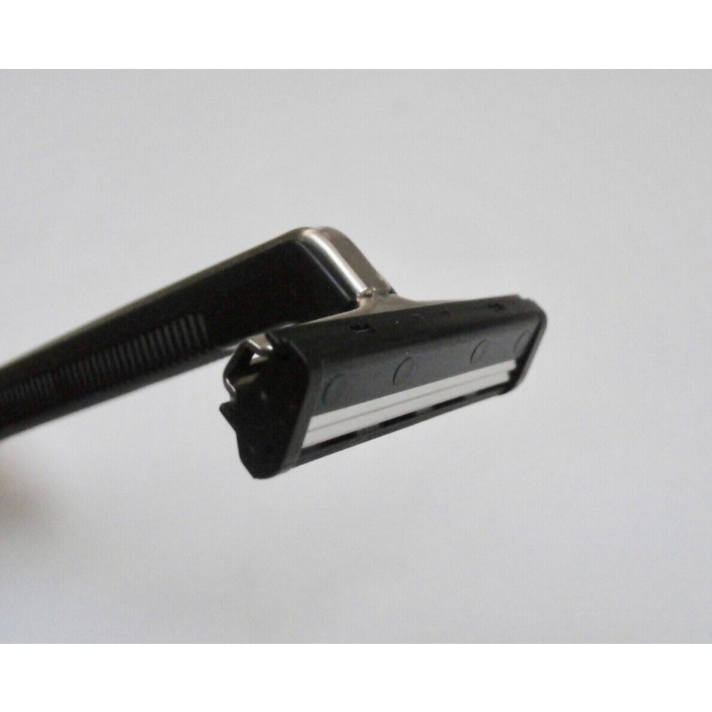 Gillette® 7 O'Clock PII Twin Blade Shaving System ยิลเลตต์ มีดโกนใบมีดคู่เสริมโครเมียม