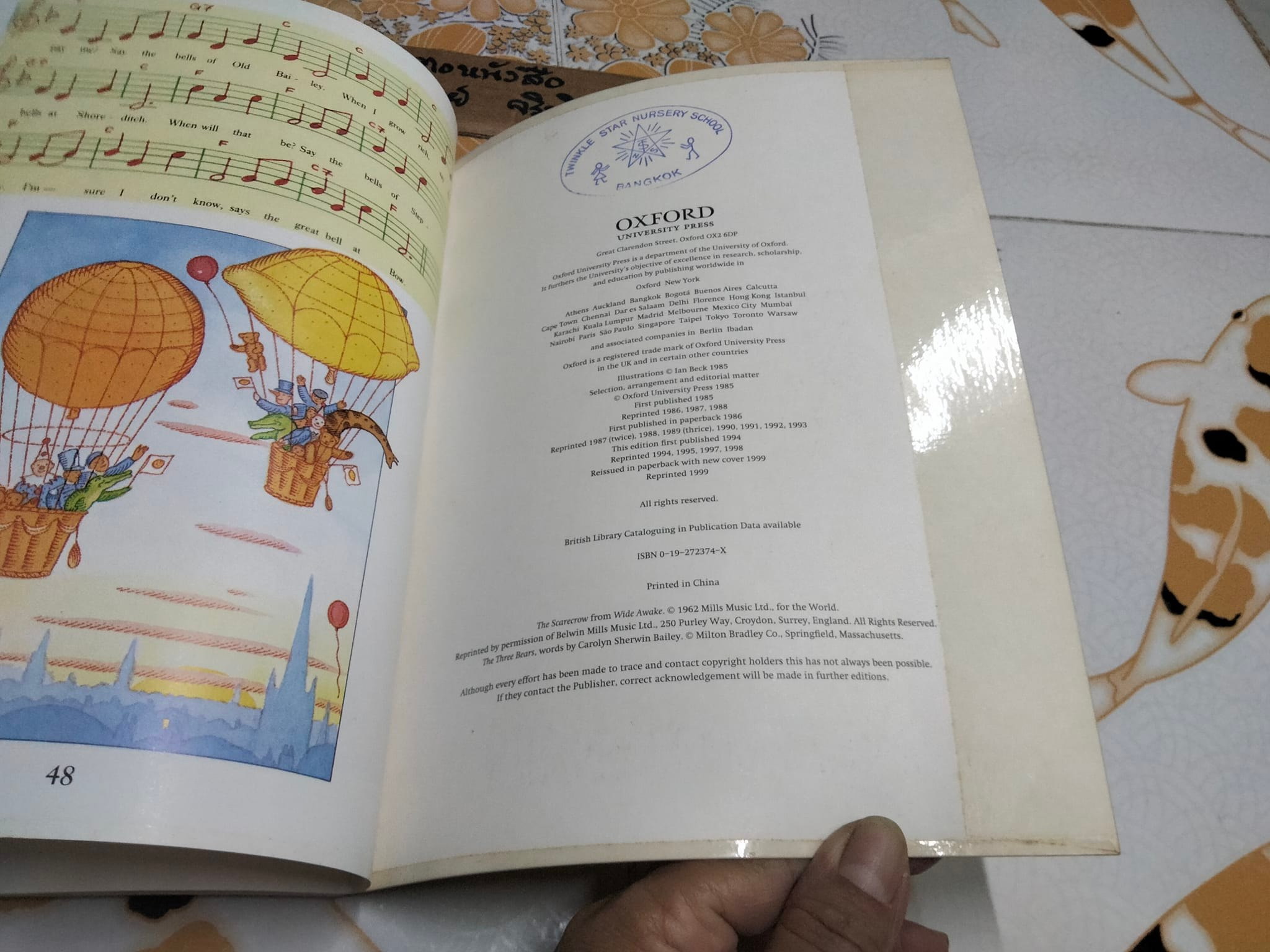 Oranges and Lemons (Singing and dancing games) by Ian Beck Karen King