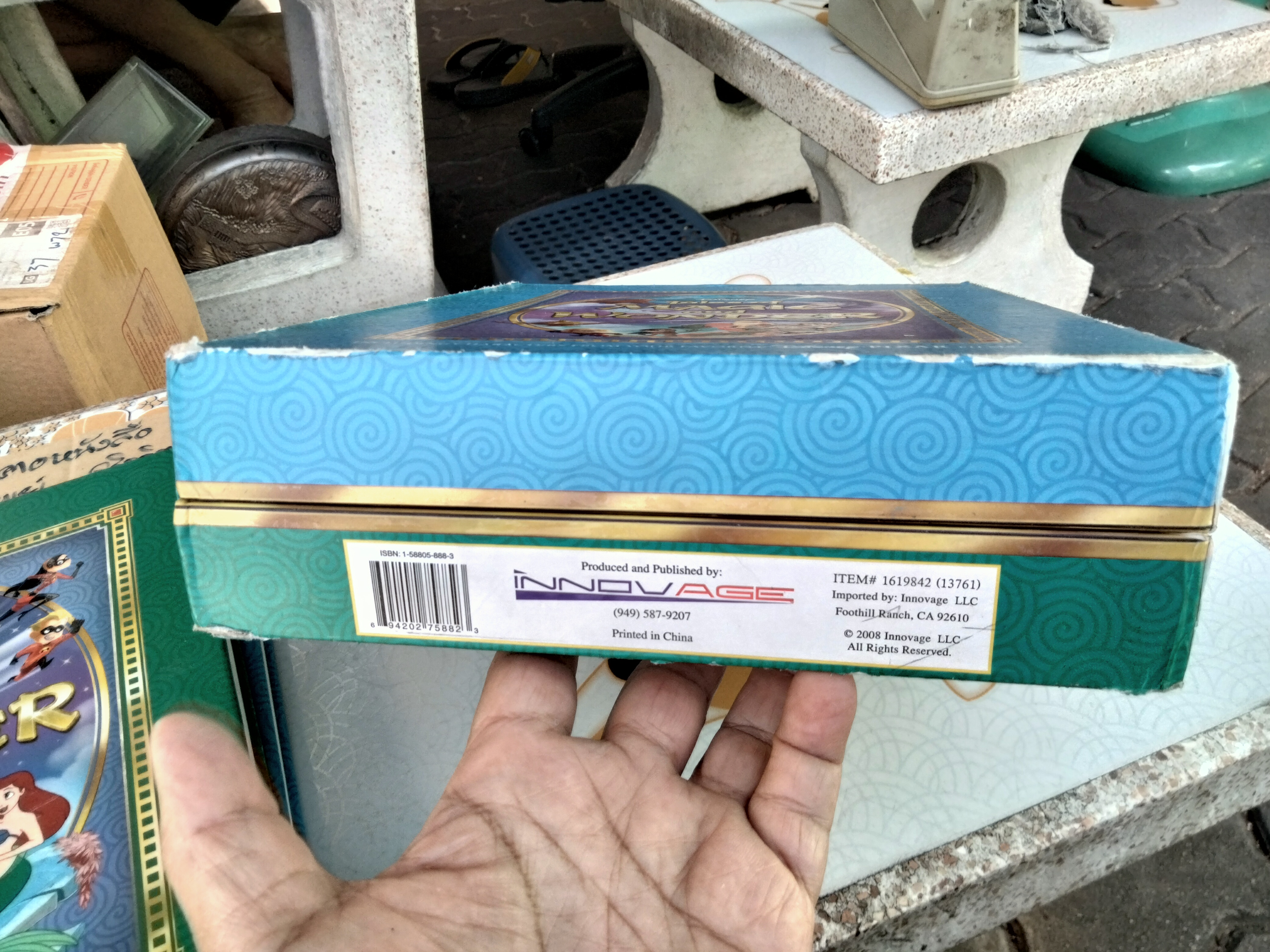 DISNEY - TALES OF MAGIC AND WONDER ( 2 เล่มชุดปกแข็งพร้อมกล่อง) ฉบับภาษาไทย **สินค้าหมด**