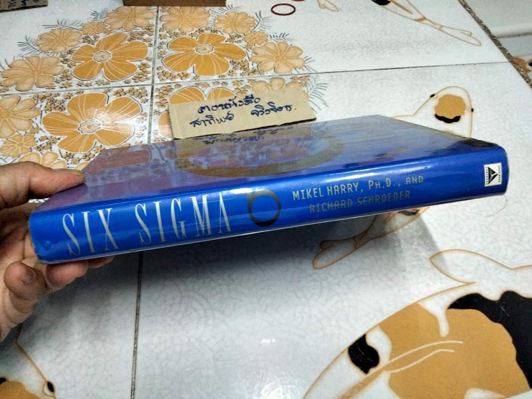 Six Sigma - The Breakthrough Management Strategy Revolutionizing the World's Top Corporations **สินค้าหมด**