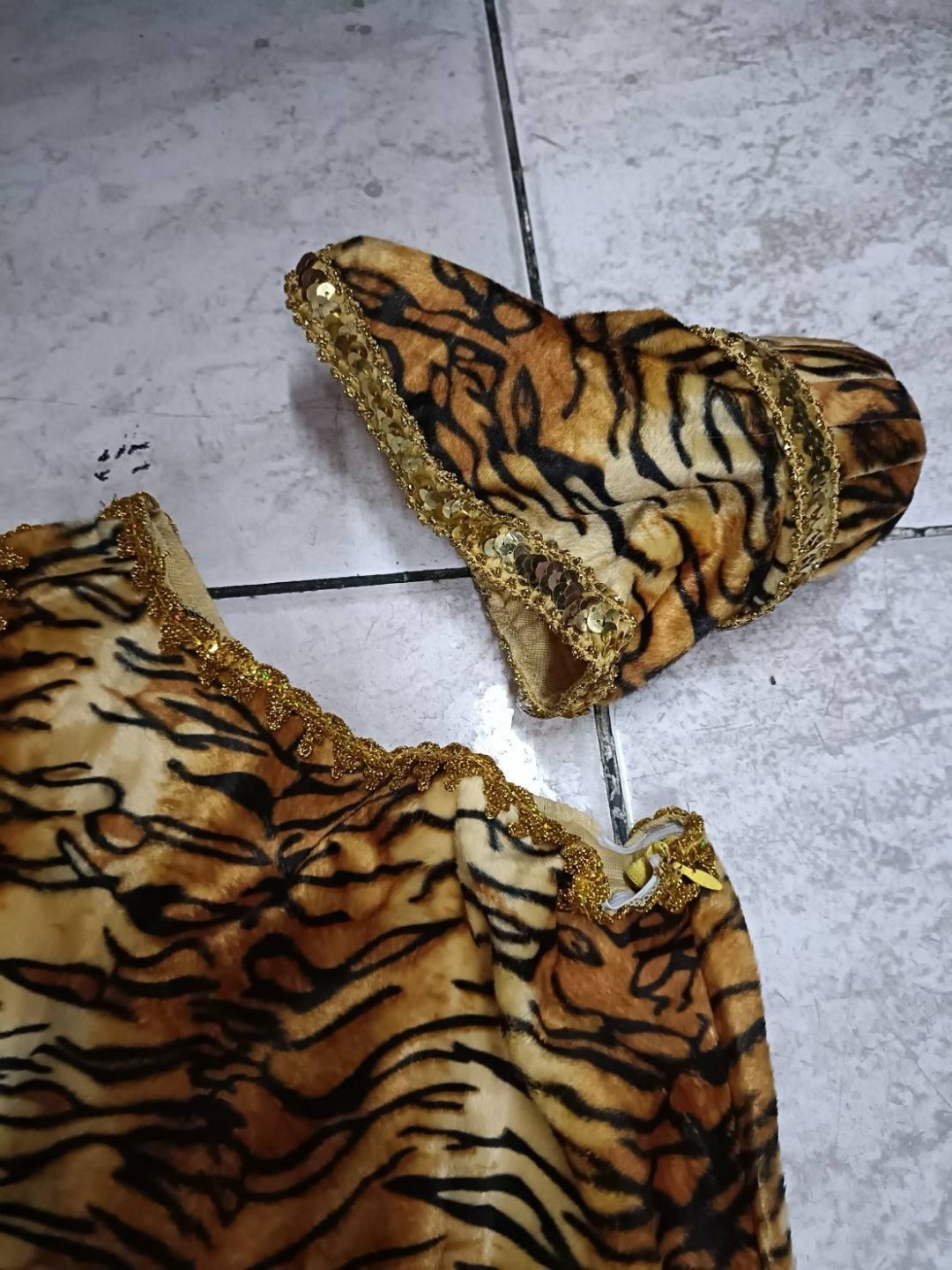 ชุดแฟนซีเด็ก สุดสาคร